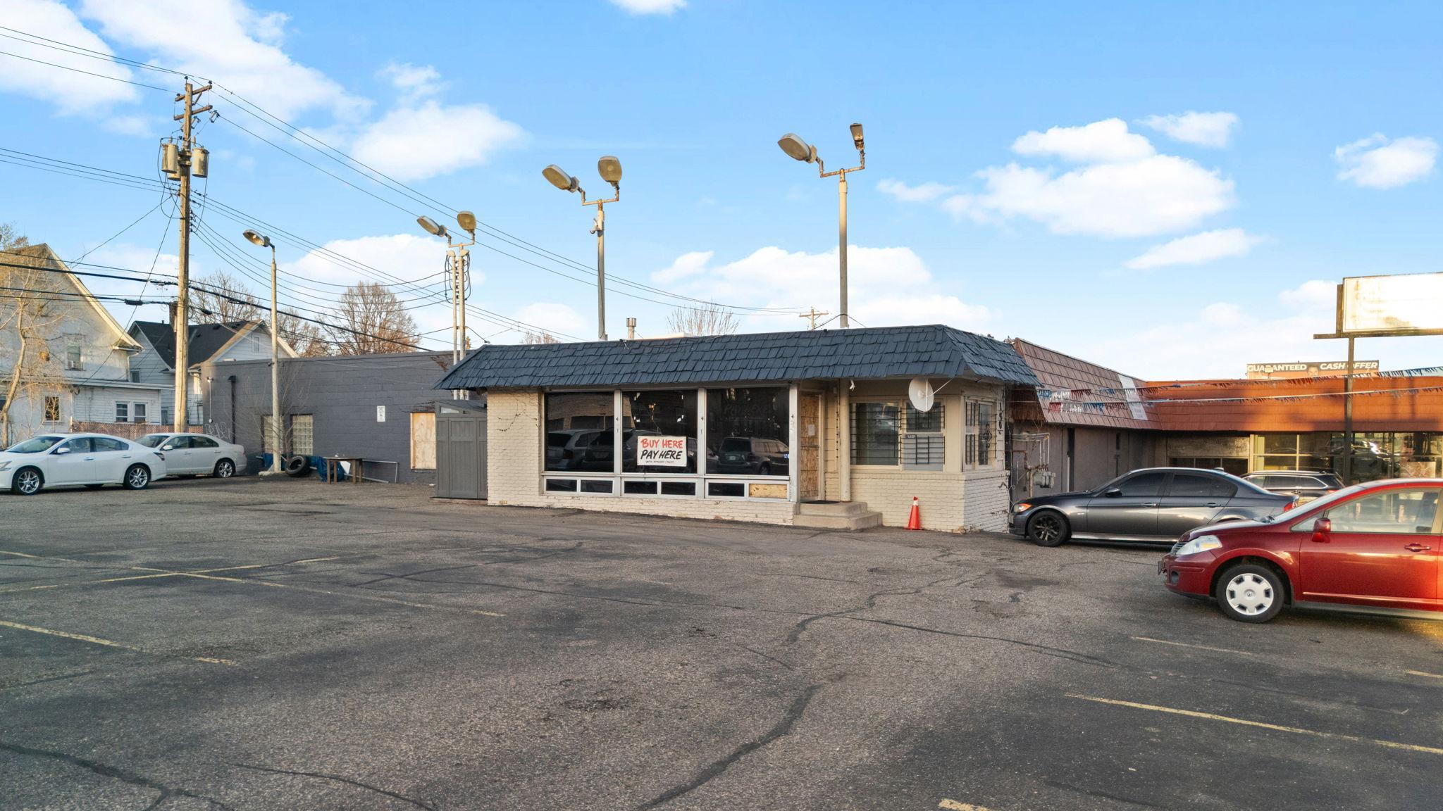 View of Commercial Sale at 1205 University Avenue, Saint Paul MN 55104, Saint Paul (3 of 13) - Mike Wilen | Minnesota Team Real Estate