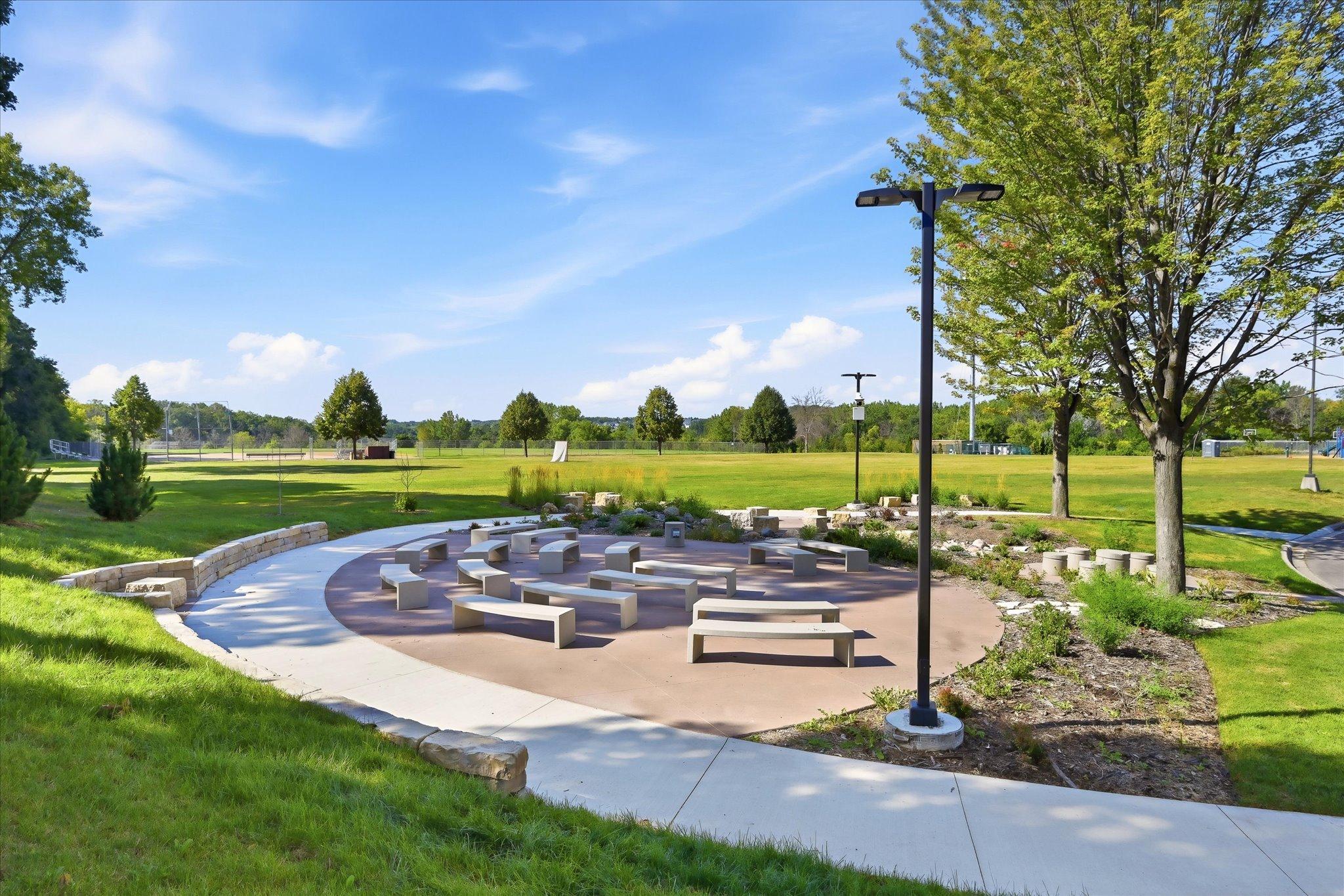 View of Residential at 6747 Quantico Lane, Maple Grove MN 55311, Maple Grove (35 of 38) - Mike Wilen | Minnesota Team Real Estate