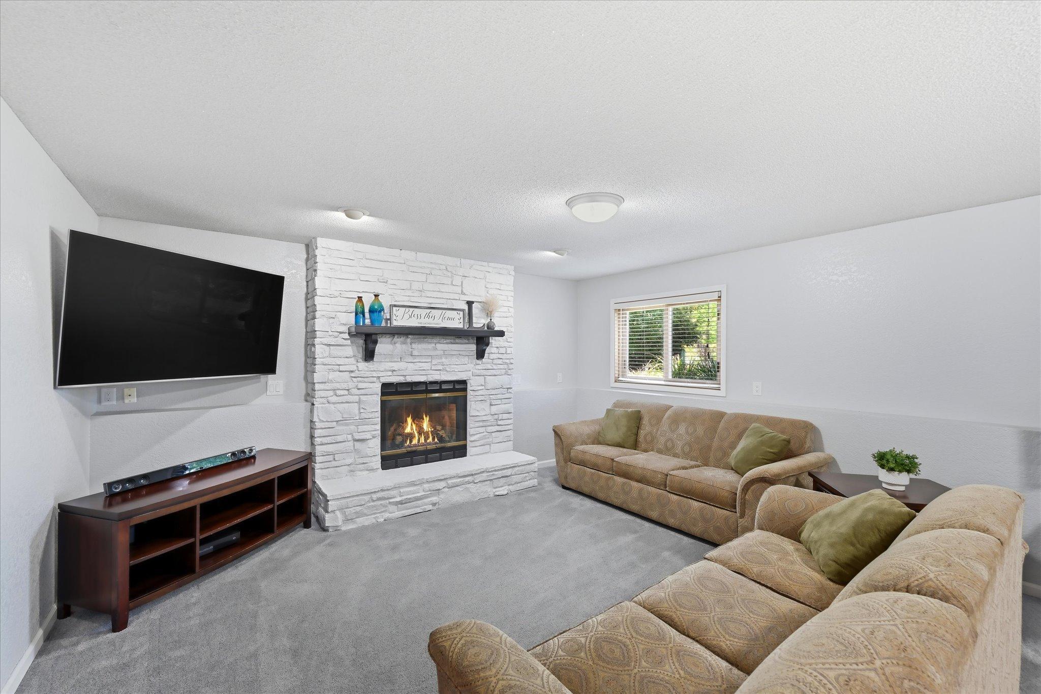 View of Residential at 6747 Quantico Lane, Maple Grove MN 55311, Maple Grove (19 of 38) - Mike Wilen | Minnesota Team Real Estate