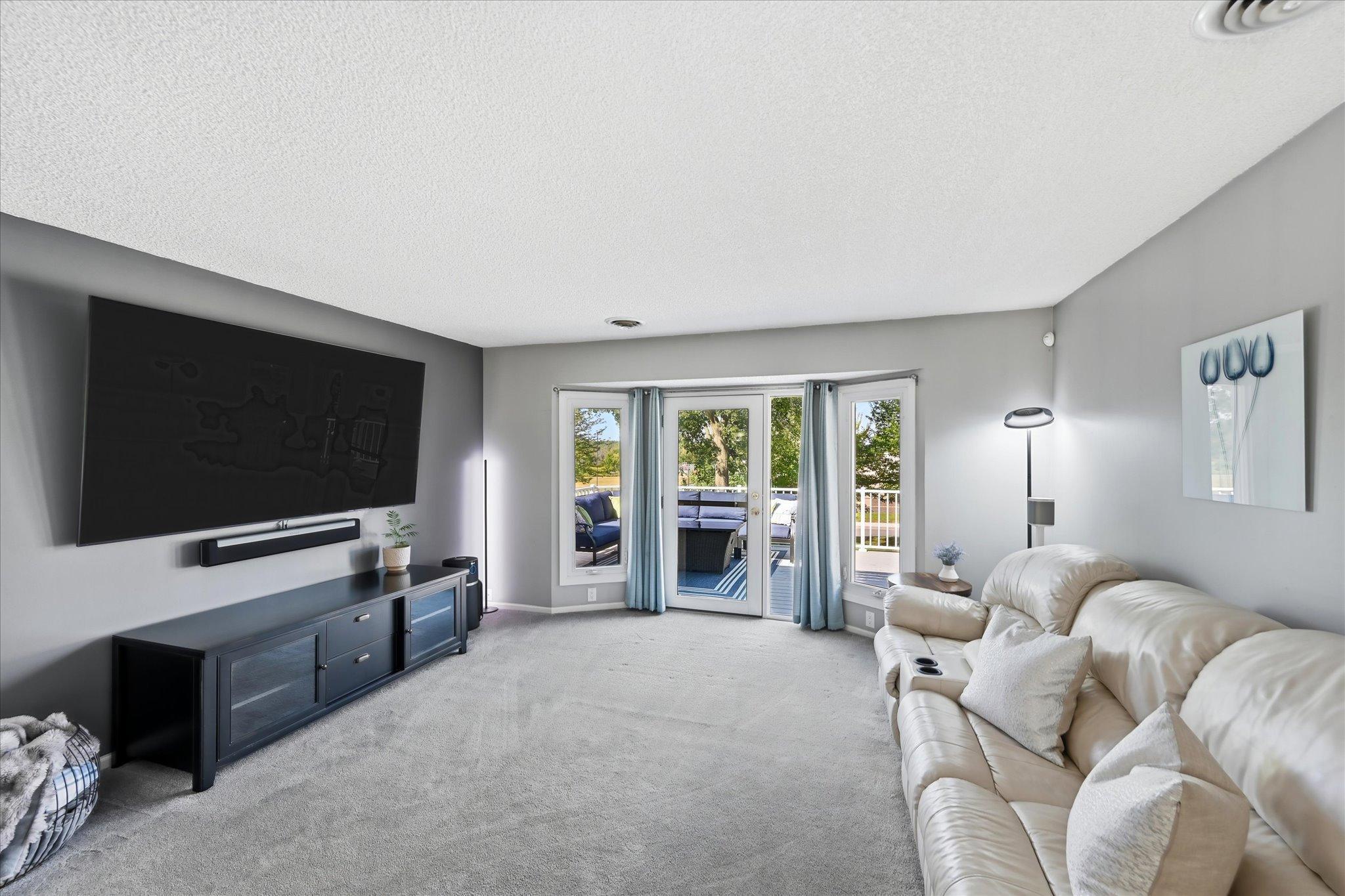 View of Residential at 6747 Quantico Lane, Maple Grove MN 55311, Maple Grove (12 of 38) - Mike Wilen | Minnesota Team Real Estate