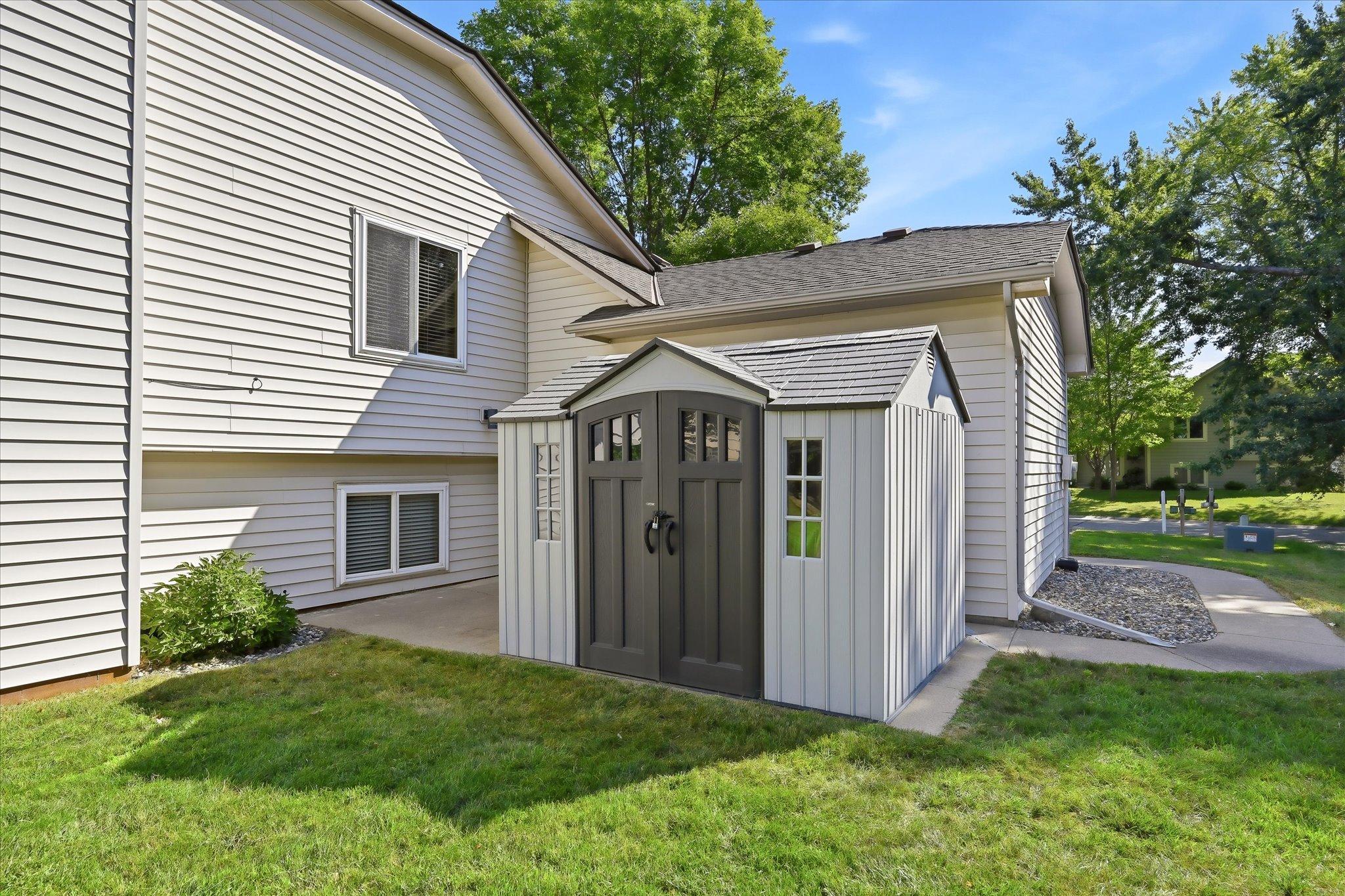 View of Residential at 6747 Quantico Lane, Maple Grove MN 55311, Maple Grove (34 of 38) - Mike Wilen | Minnesota Team Real Estate