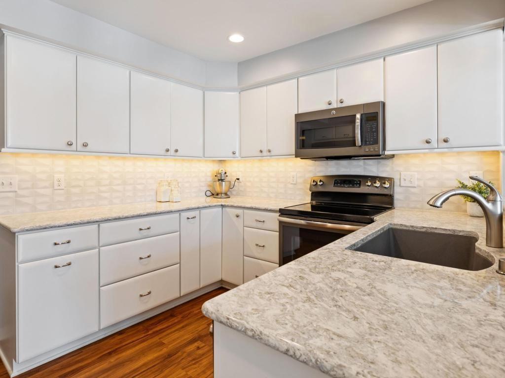 View of Residential at 6075 Lincoln Drive #211, Edina MN 55436, Edina - Mike Wilen | Minnesota Team Real Estate