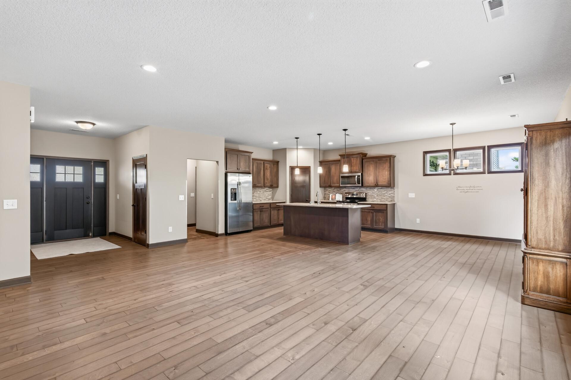 View of Residential at 20582 Kaiser Way, Lakeville MN 55044, Lakeville (11 of 47) - Mike Wilen | Minnesota Team Real Estate