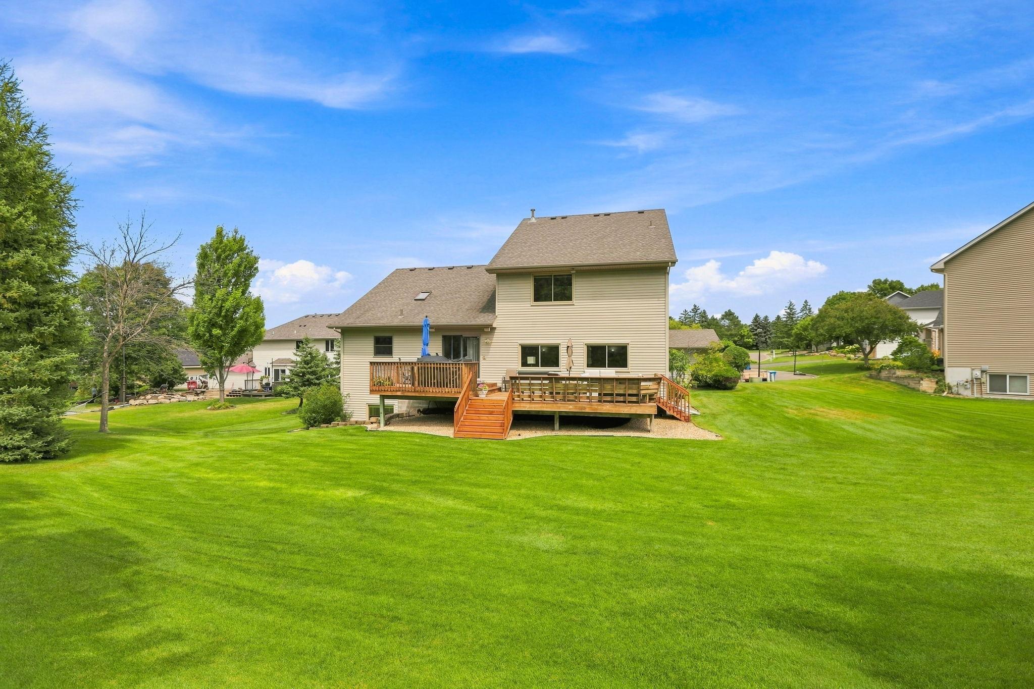 View of Residential at 14335 48th Avenue, Plymouth MN 55446, Plymouth (34 of 37) - Mike Wilen | Minnesota Team Real Estate