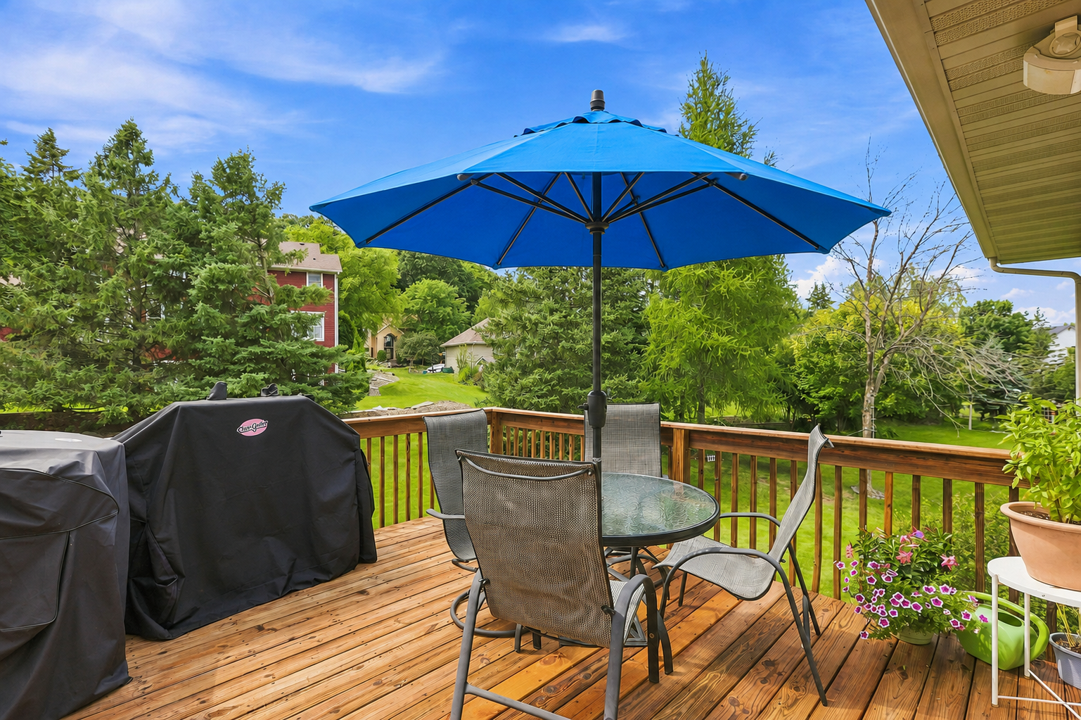 View of Residential at 14335 48th Avenue, Plymouth MN 55446, Plymouth (31 of 37) - Mike Wilen | Minnesota Team Real Estate