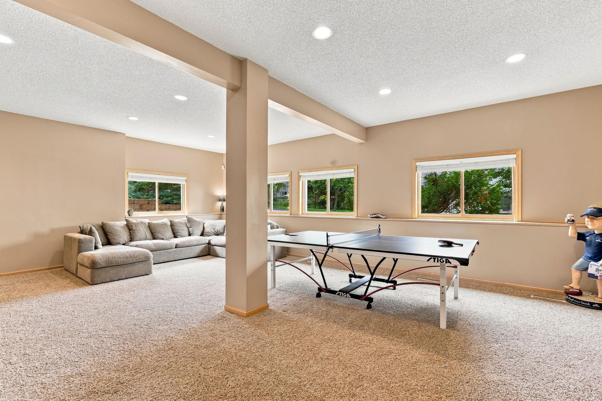 View of Residential at 14335 48th Avenue, Plymouth MN 55446, Plymouth (26 of 37) - Mike Wilen | Minnesota Team Real Estate