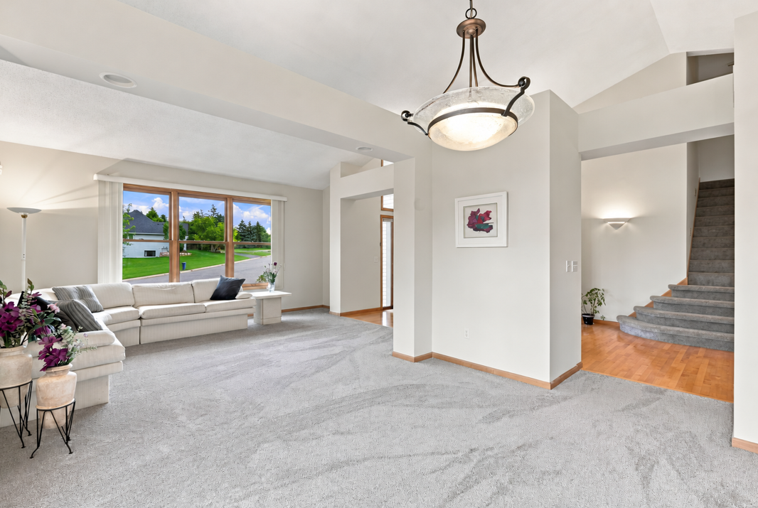 View of Residential at 14335 48th Avenue, Plymouth MN 55446, Plymouth (7 of 37) - Mike Wilen | Minnesota Team Real Estate