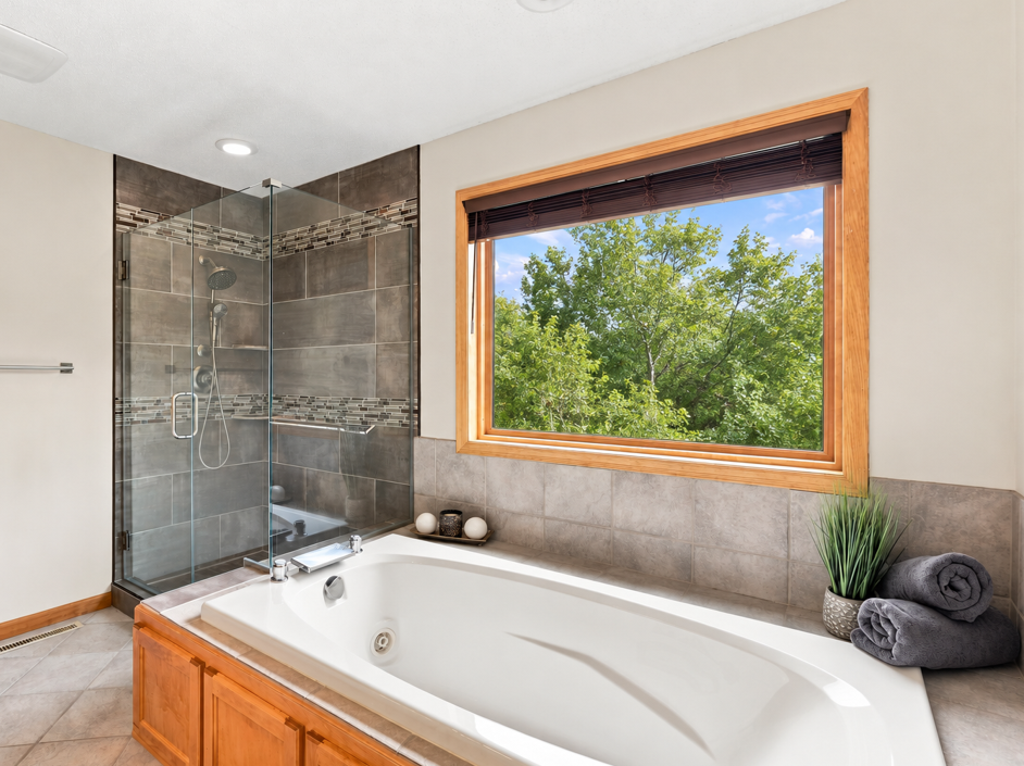 View of Residential at 14335 48th Avenue, Plymouth MN 55446, Plymouth (18 of 37) - Mike Wilen | Minnesota Team Real Estate