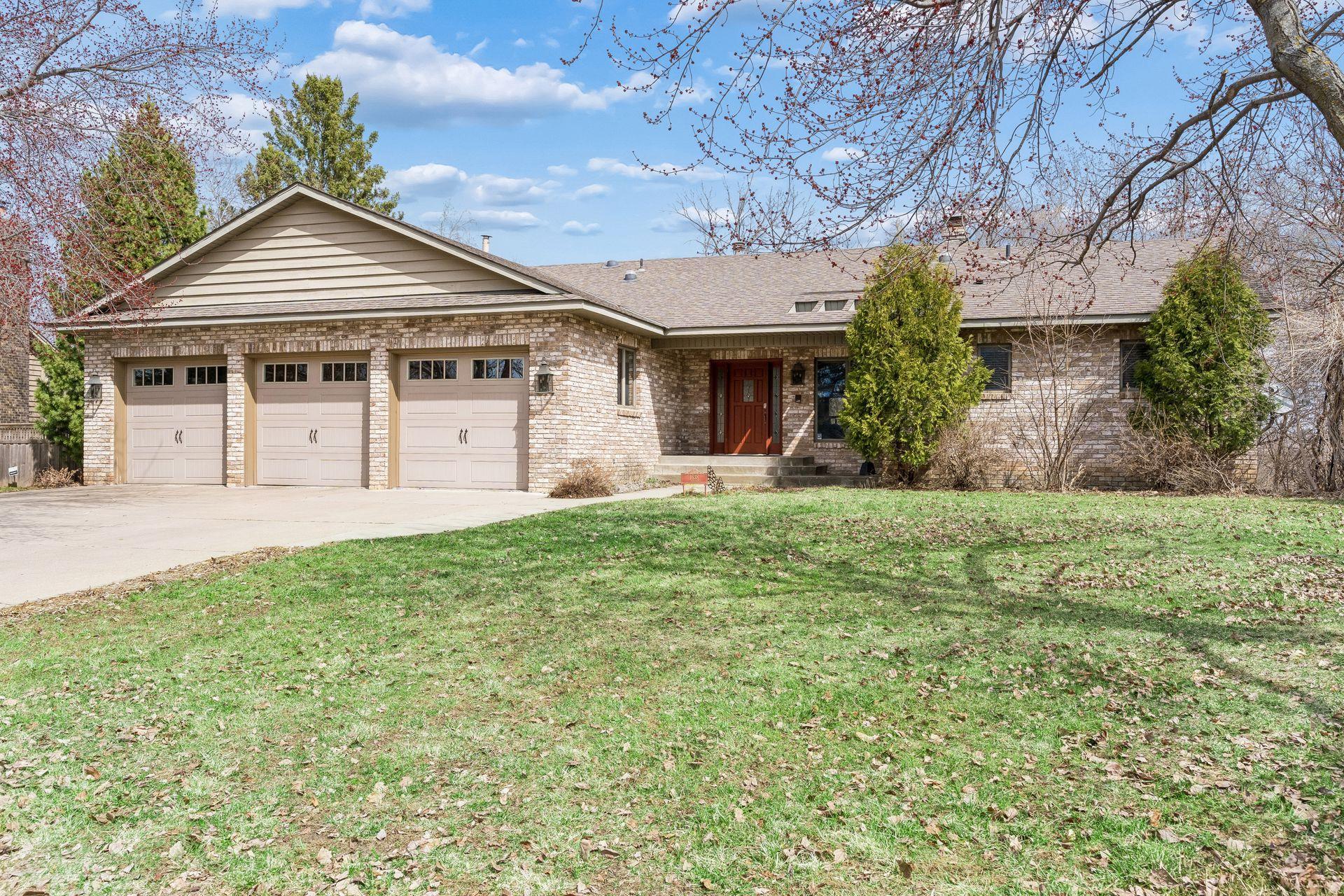 View of Residential at 1638 Celia Road, Mendota Heights MN 55118, Mendota Heights - Mike Wilen | Minnesota Team Real Estate