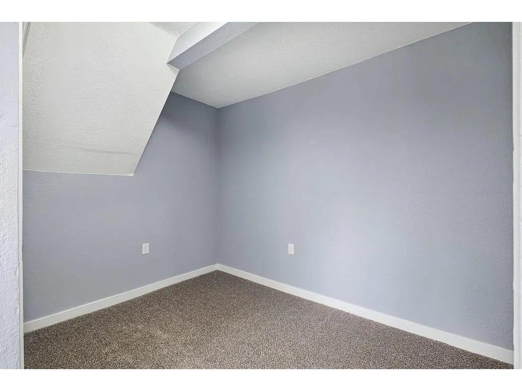View of Residential Income at 2723 Dupont Avenue, Minneapolis MN 55411, Minneapolis (11 of 27) - Mike Wilen | Minnesota Team Real Estate