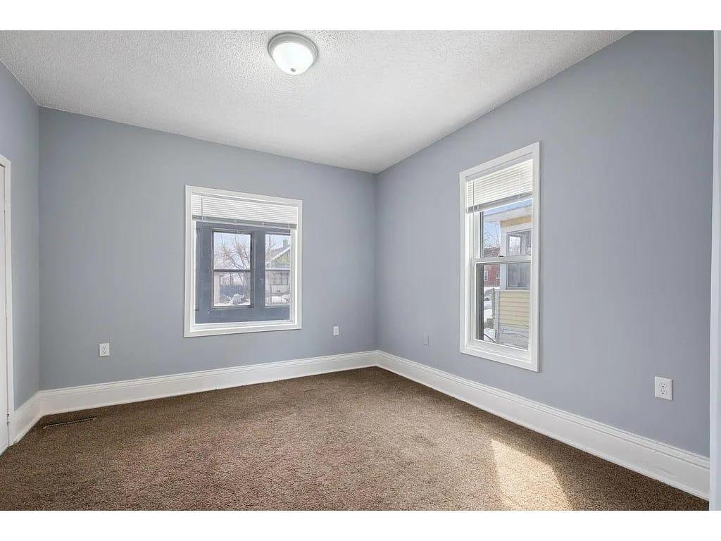 View of Residential Income at 2723 Dupont Avenue, Minneapolis MN 55411, Minneapolis (18 of 27) - Mike Wilen | Minnesota Team Real Estate