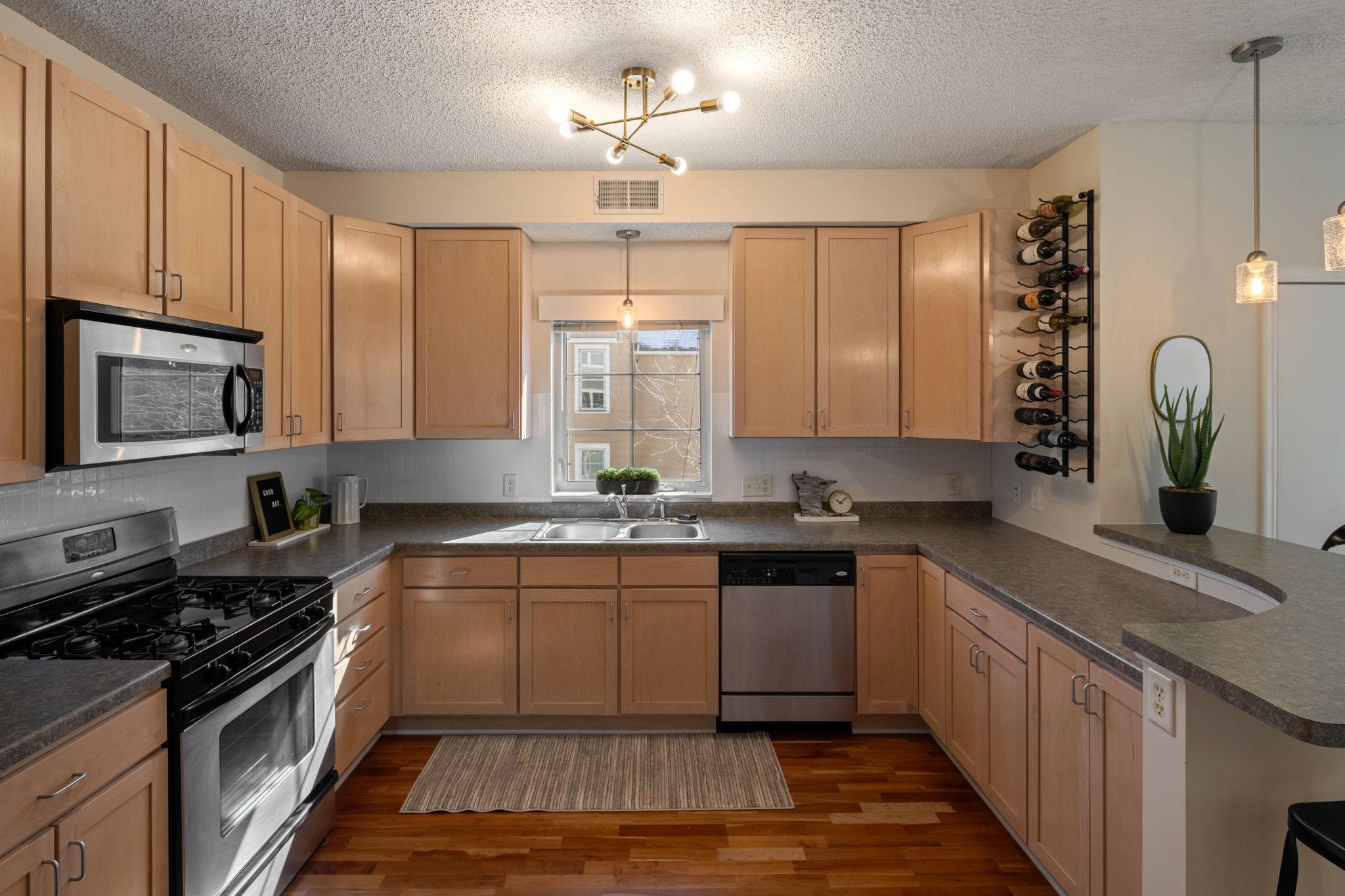 View of Residential at 1805 3rd Avenue #201, Minneapolis MN 55404, Minneapolis (5 of 17) - Mike Wilen | Minnesota Team Real Estate