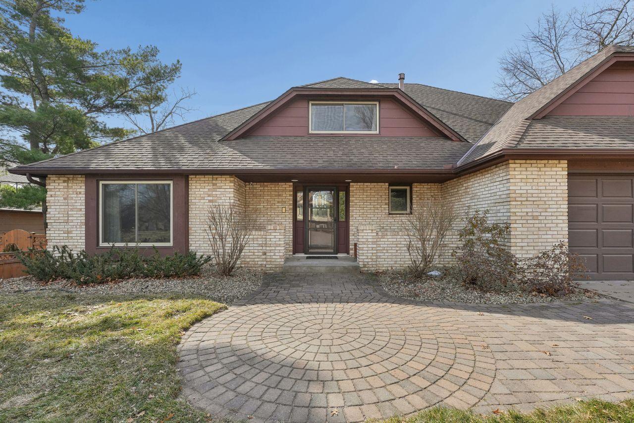 View of Residential at 970 Sherwood Road, Shoreview MN 55126, Shoreview - Mike Wilen | Minnesota Team Real Estate