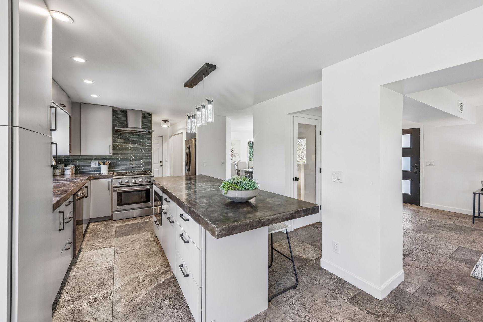 View of Residential at 3159 Northview Road, Minnetonka Beach MN 55391, Minnetonka Beach (16 of 50) - Mike Wilen | Minnesota Team Real Estate