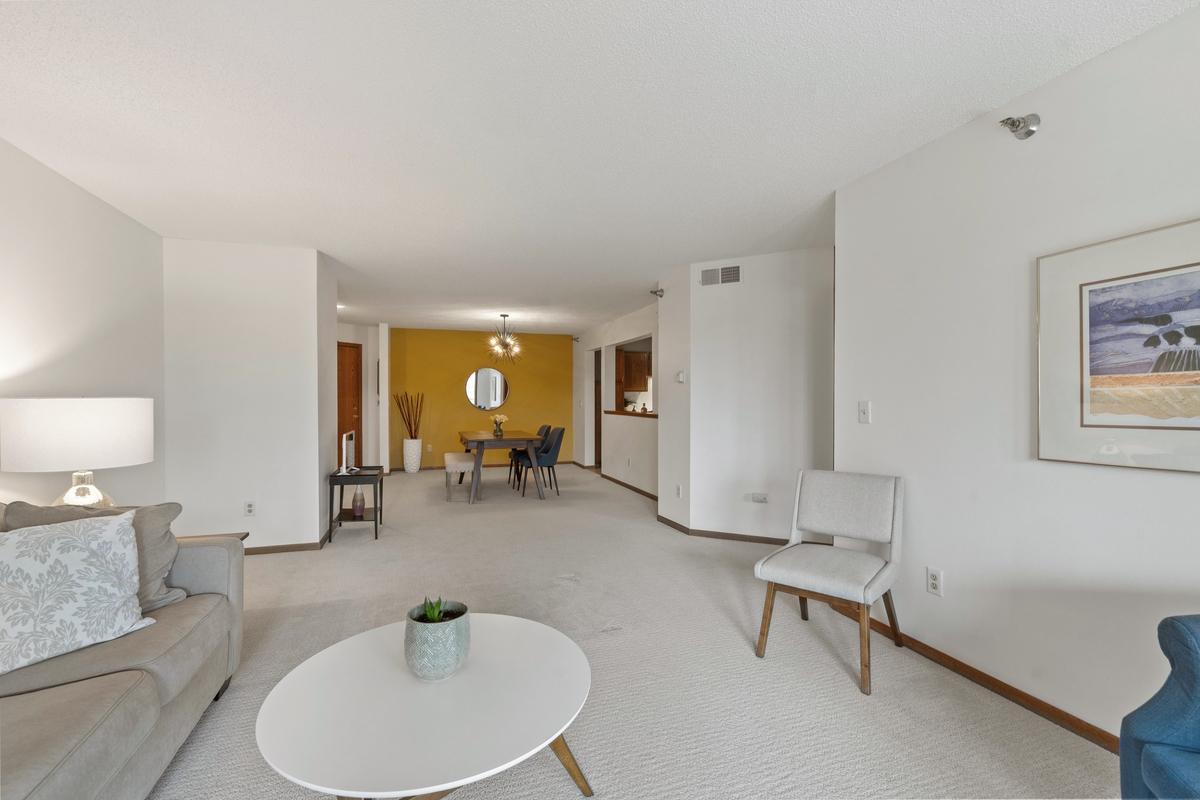 View of Residential at 6085 Rowland Road #312, Minnetonka MN 55343, Minnetonka (8 of 22) - Mike Wilen | Minnesota Team Real Estate