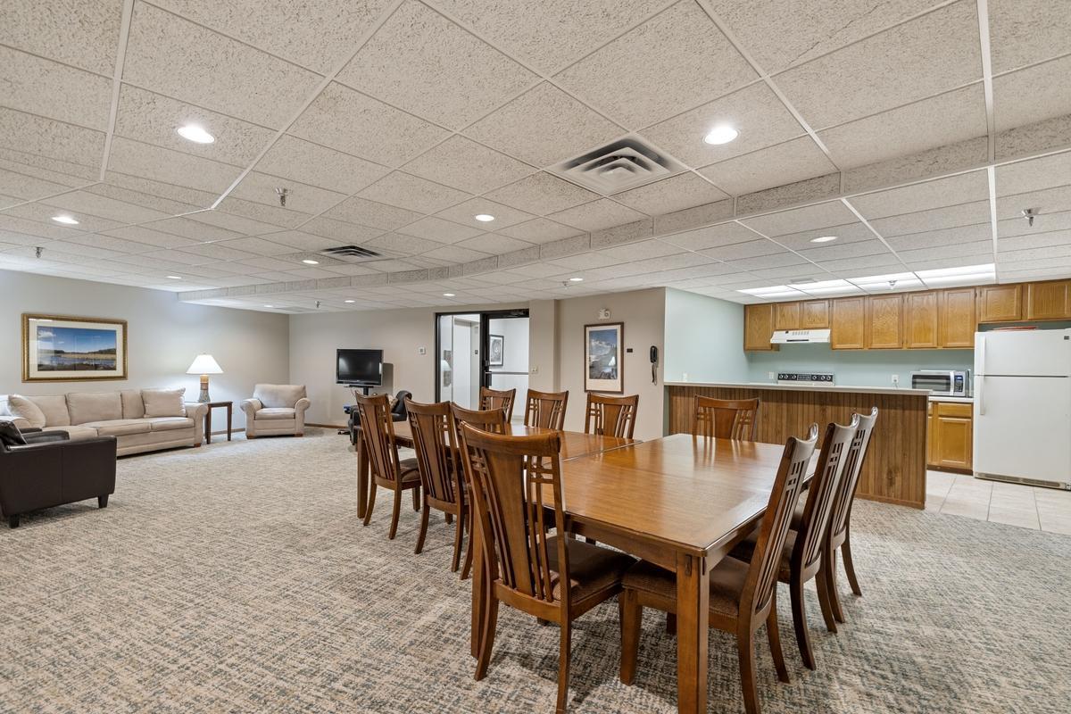 View of Residential at 6085 Rowland Road #312, Minnetonka MN 55343, Minnetonka (20 of 22) - Mike Wilen | Minnesota Team Real Estate