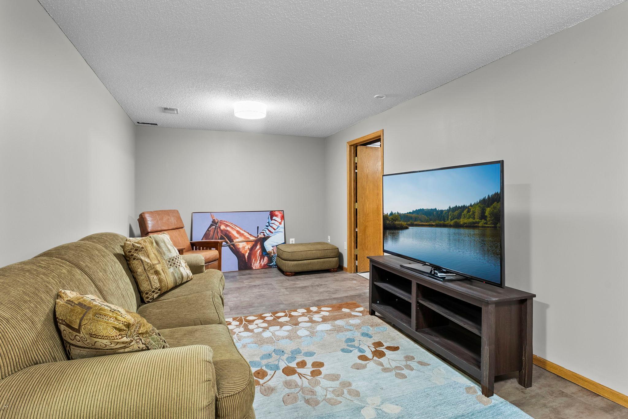 View of Residential at 420 Village Court, Cambridge MN 55008, Cambridge (23 of 50) - Mike Wilen | Minnesota Team Real Estate