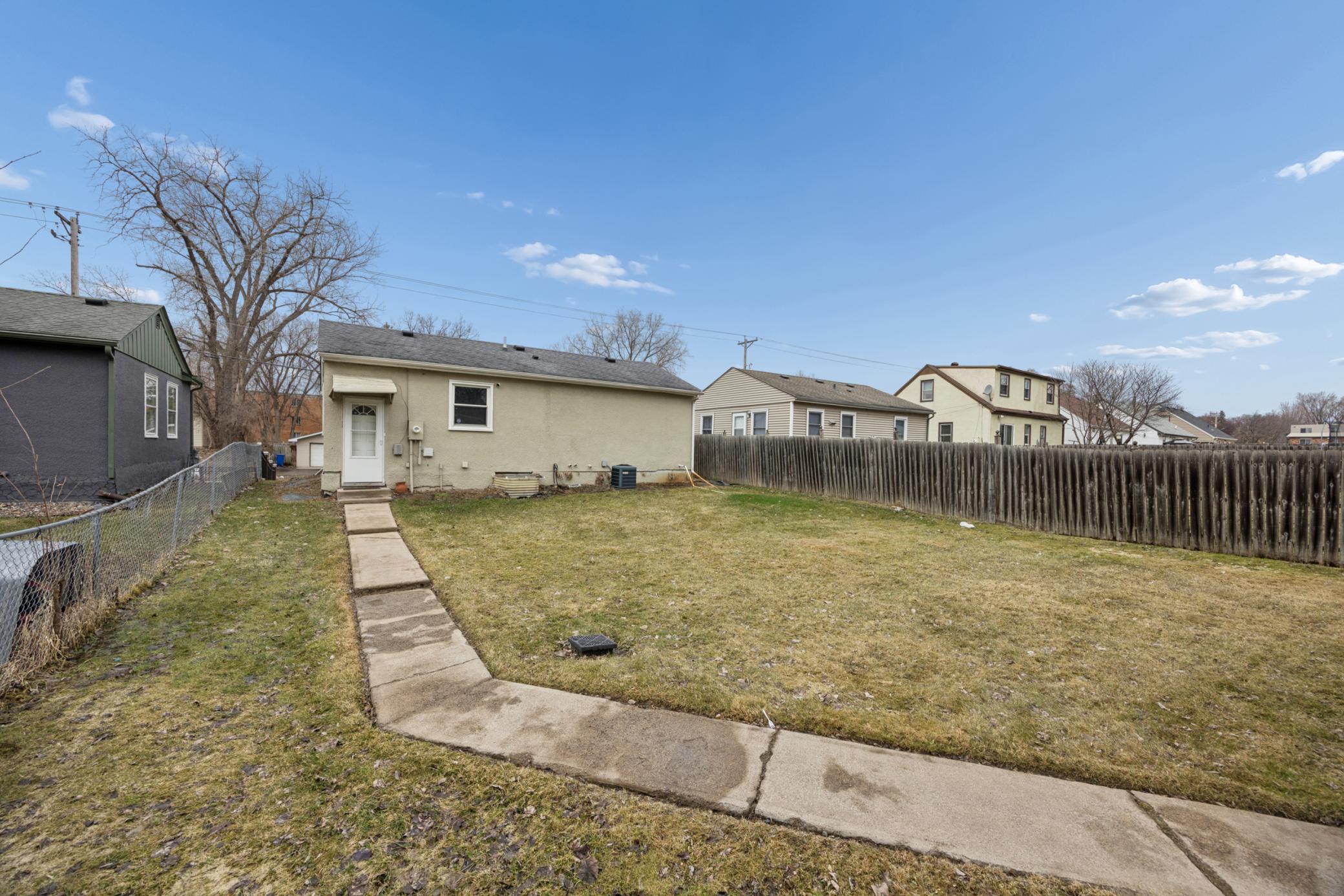 View of Residential at 1532 Westminster Street, Saint Paul MN 55130, Saint Paul (11 of 17) - Mike Wilen | Minnesota Team Real Estate