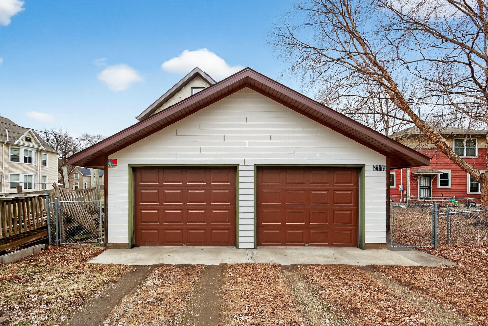 View of Residential Income at 2115-2117 Aldrich Avenue, Minneapolis MN 55411, Minneapolis (3 of 31) - Mike Wilen | Minnesota Team Real Estate