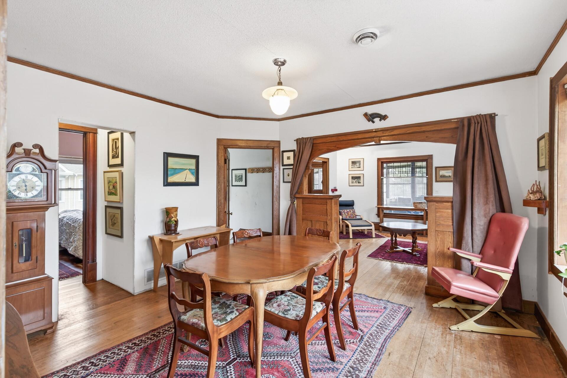 View of Residential Income at 2115-2117 Aldrich Avenue, Minneapolis MN 55411, Minneapolis (4 of 31) - Mike Wilen | Minnesota Team Real Estate