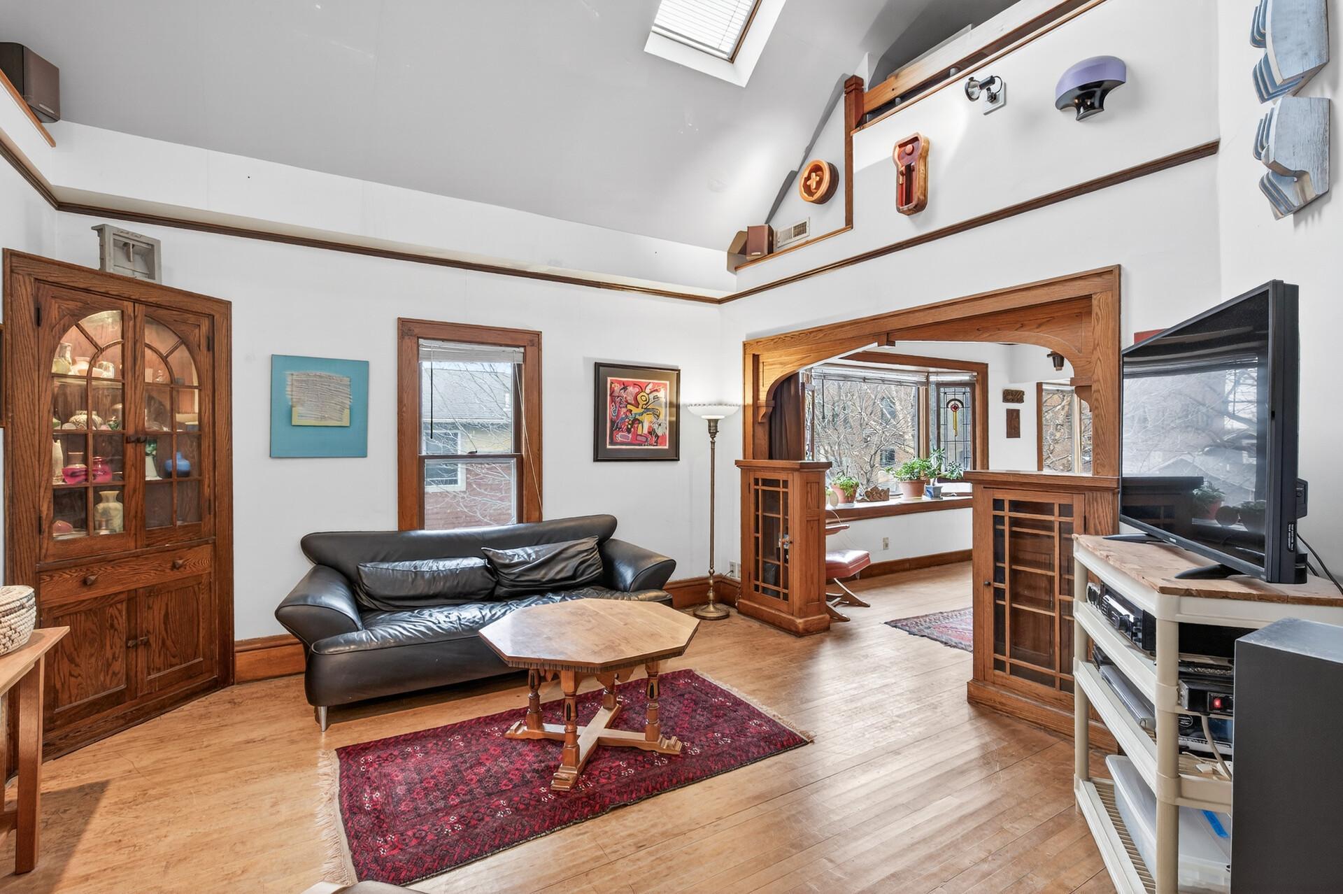 View of Residential Income at 2115-2117 Aldrich Avenue, Minneapolis MN 55411, Minneapolis - Mike Wilen | Minnesota Team Real Estate