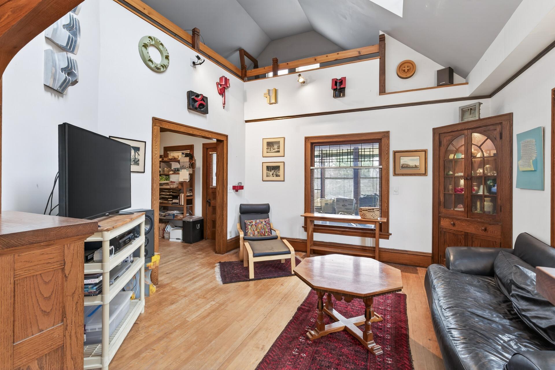 View of Residential Income at 2115-2117 Aldrich Avenue, Minneapolis MN 55411, Minneapolis (5 of 31) - Mike Wilen | Minnesota Team Real Estate