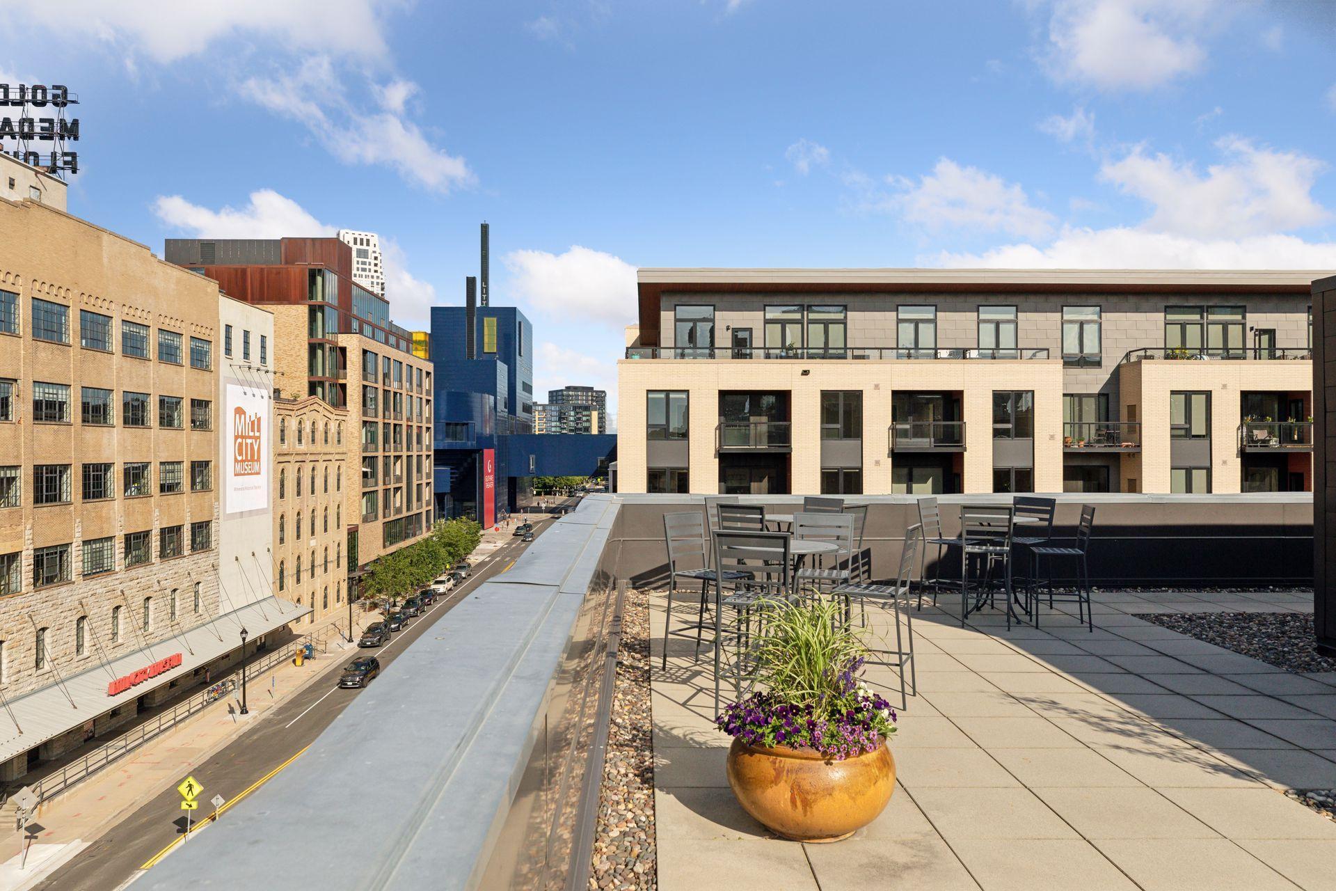 View of Residential at 200 Park Avenue #110, Minneapolis MN 55415, Minneapolis (82 of 86) - Mike Wilen | Minnesota Team Real Estate