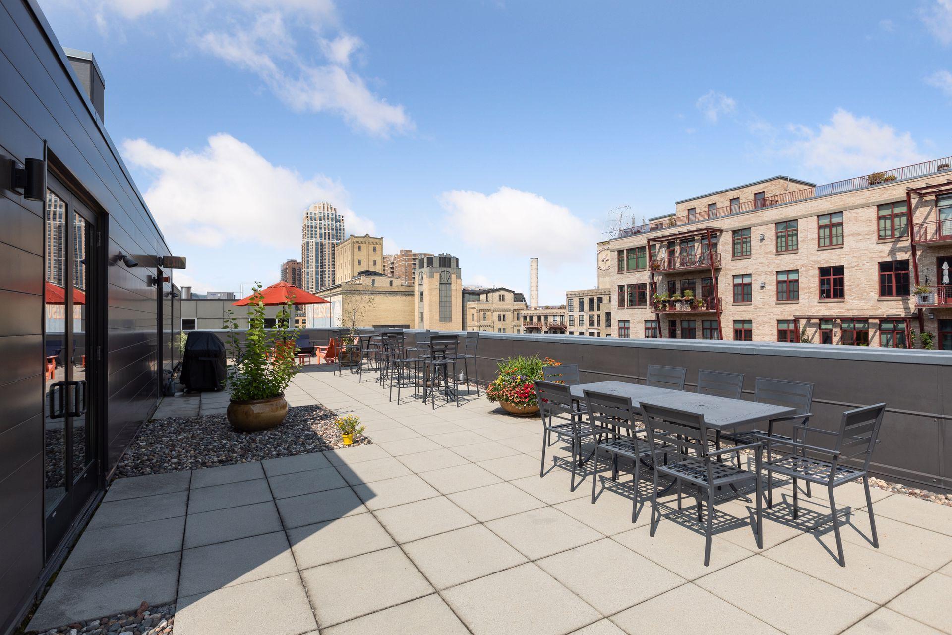 View of Residential at 200 Park Avenue #110, Minneapolis MN 55415, Minneapolis (77 of 86) - Mike Wilen | Minnesota Team Real Estate