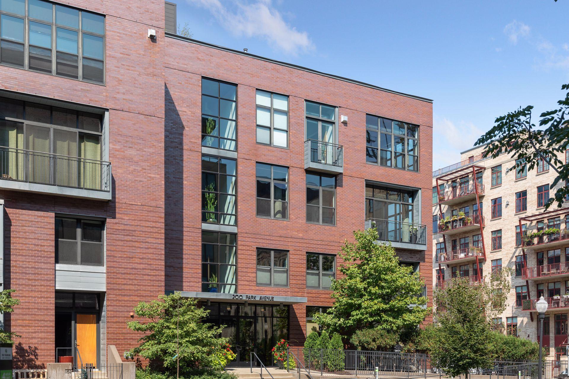 View of Residential at 200 Park Avenue #110, Minneapolis MN 55415, Minneapolis (74 of 86) - Mike Wilen | Minnesota Team Real Estate