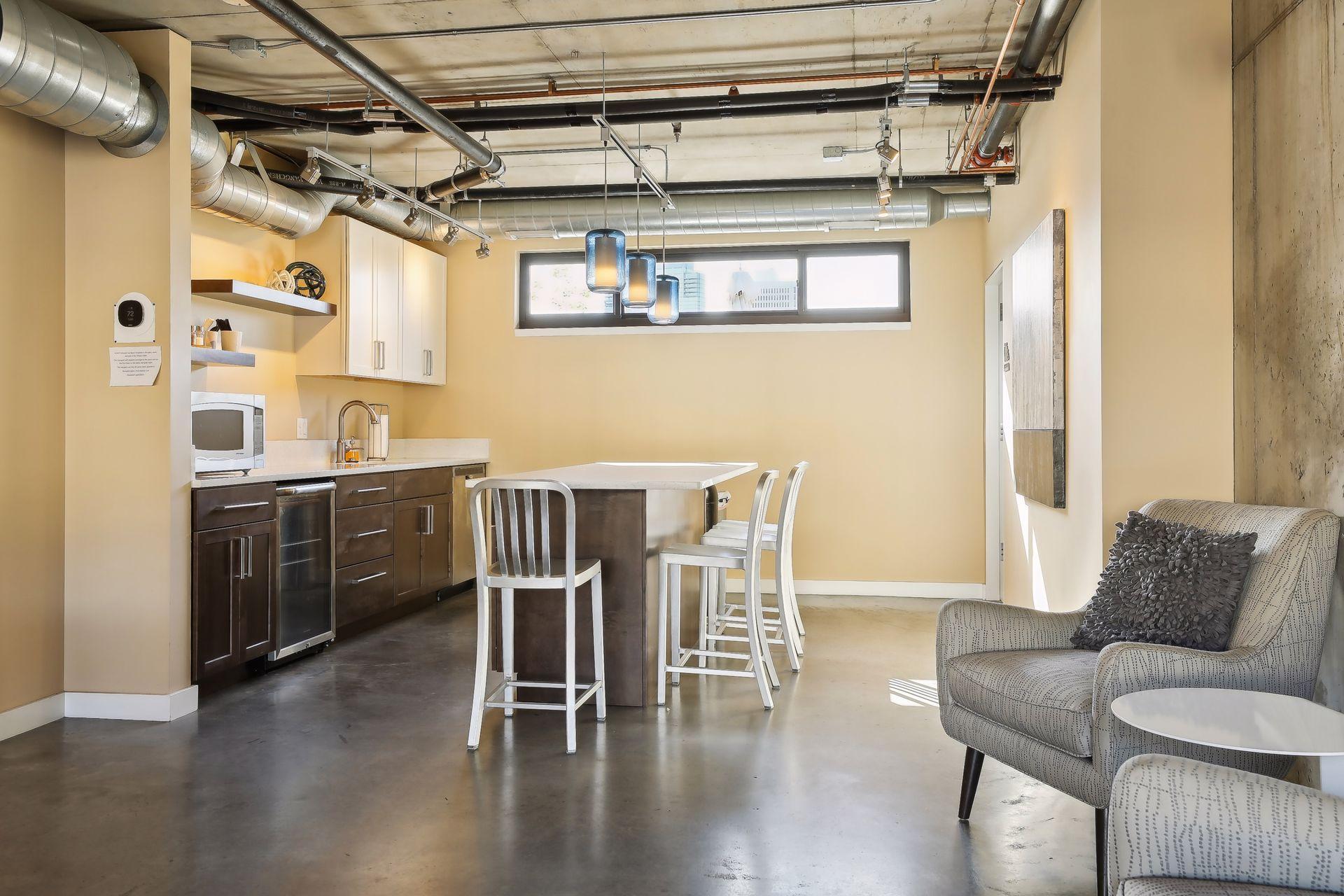 View of Residential at 200 Park Avenue #110, Minneapolis MN 55415, Minneapolis (65 of 86) - Mike Wilen | Minnesota Team Real Estate