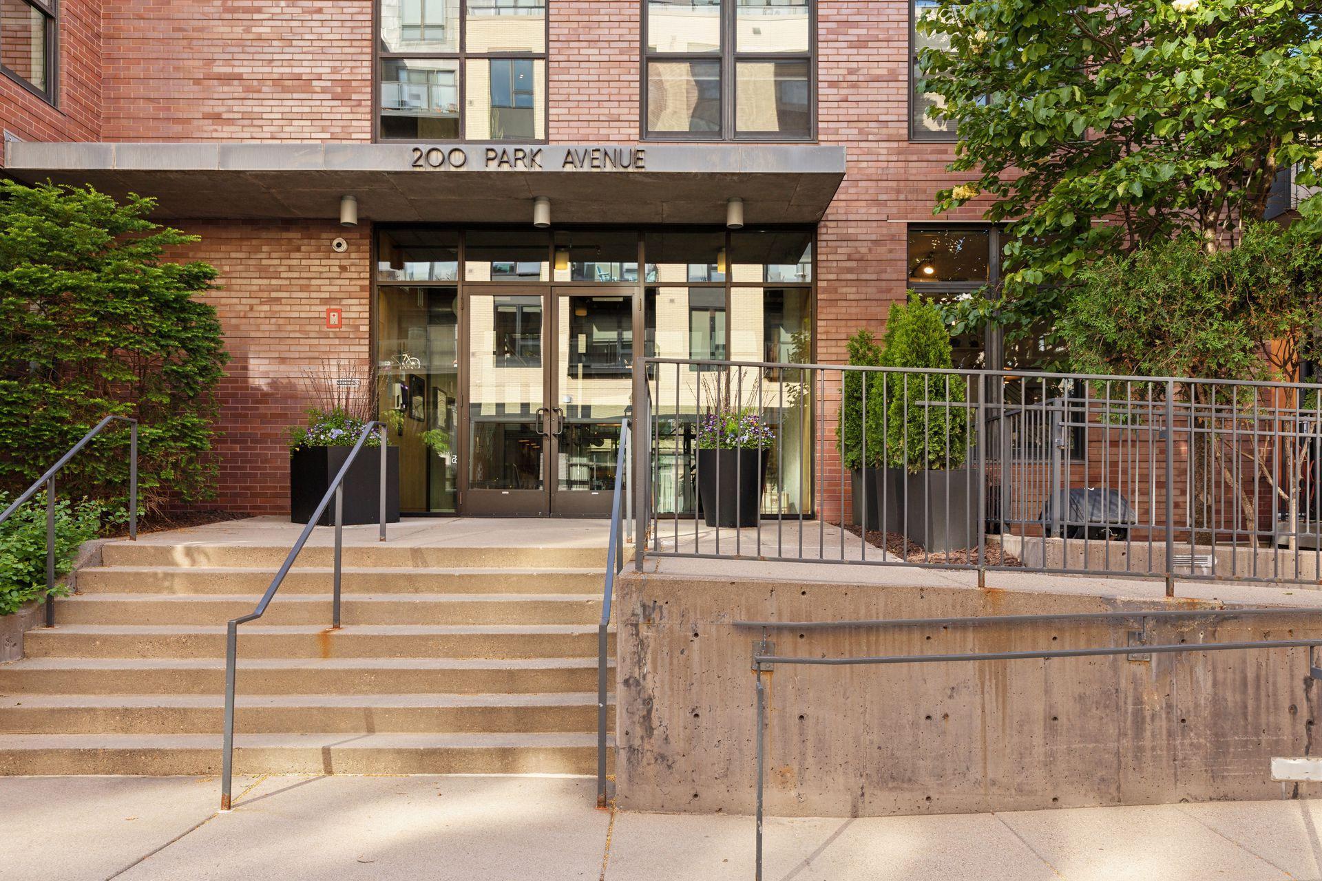 View of Residential at 200 Park Avenue #110, Minneapolis MN 55415, Minneapolis (49 of 86) - Mike Wilen | Minnesota Team Real Estate