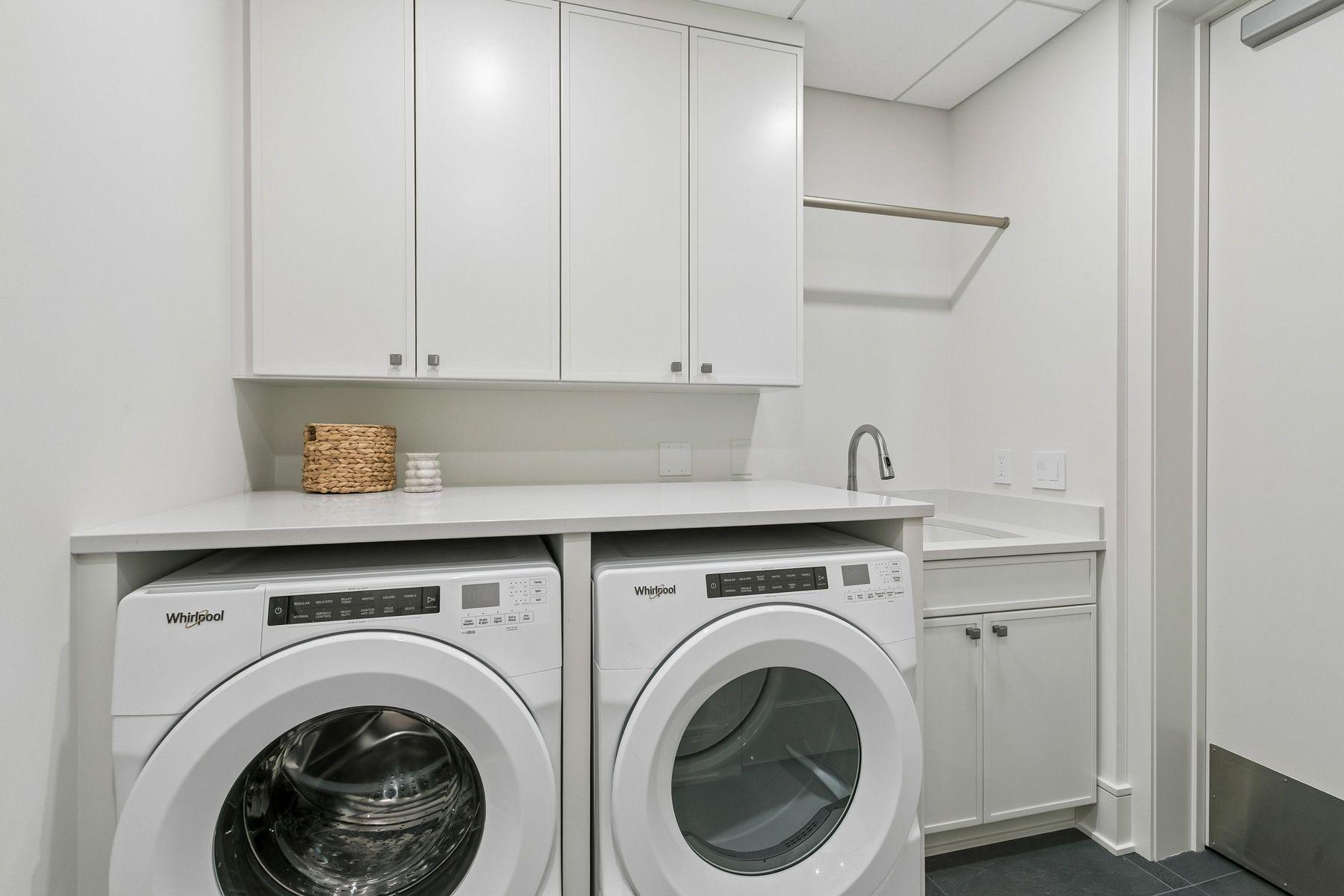 View of Residential at 3041 Holmes Avenue #302, Minneapolis MN 55408, Minneapolis (30 of 35) - Mike Wilen | Minnesota Team Real Estate