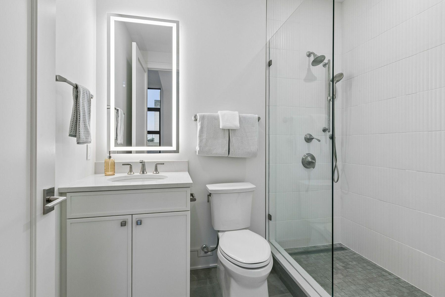 View of Residential at 3041 Holmes Avenue #302, Minneapolis MN 55408, Minneapolis (23 of 35) - Mike Wilen | Minnesota Team Real Estate