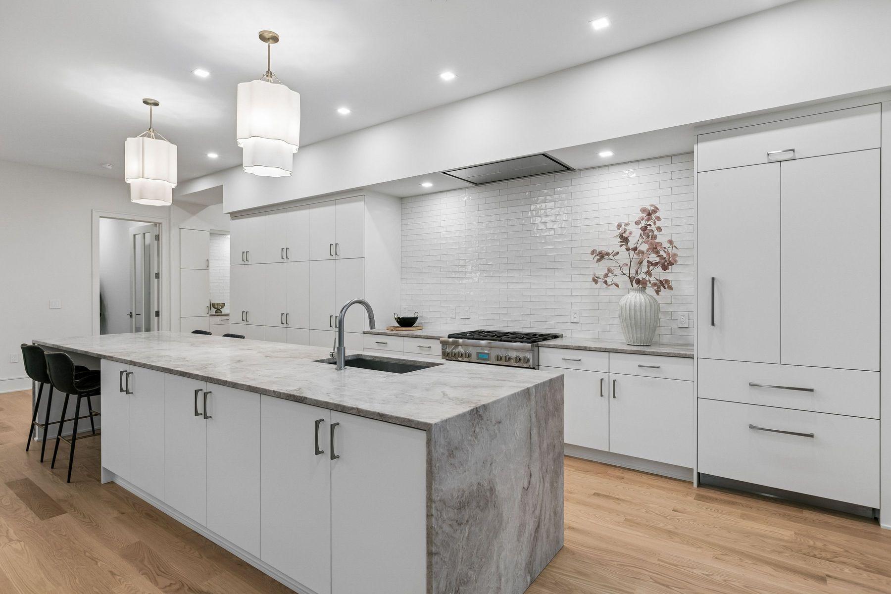 View of Residential at 3041 Holmes Avenue #302, Minneapolis MN 55408, Minneapolis (8 of 35) - Mike Wilen | Minnesota Team Real Estate