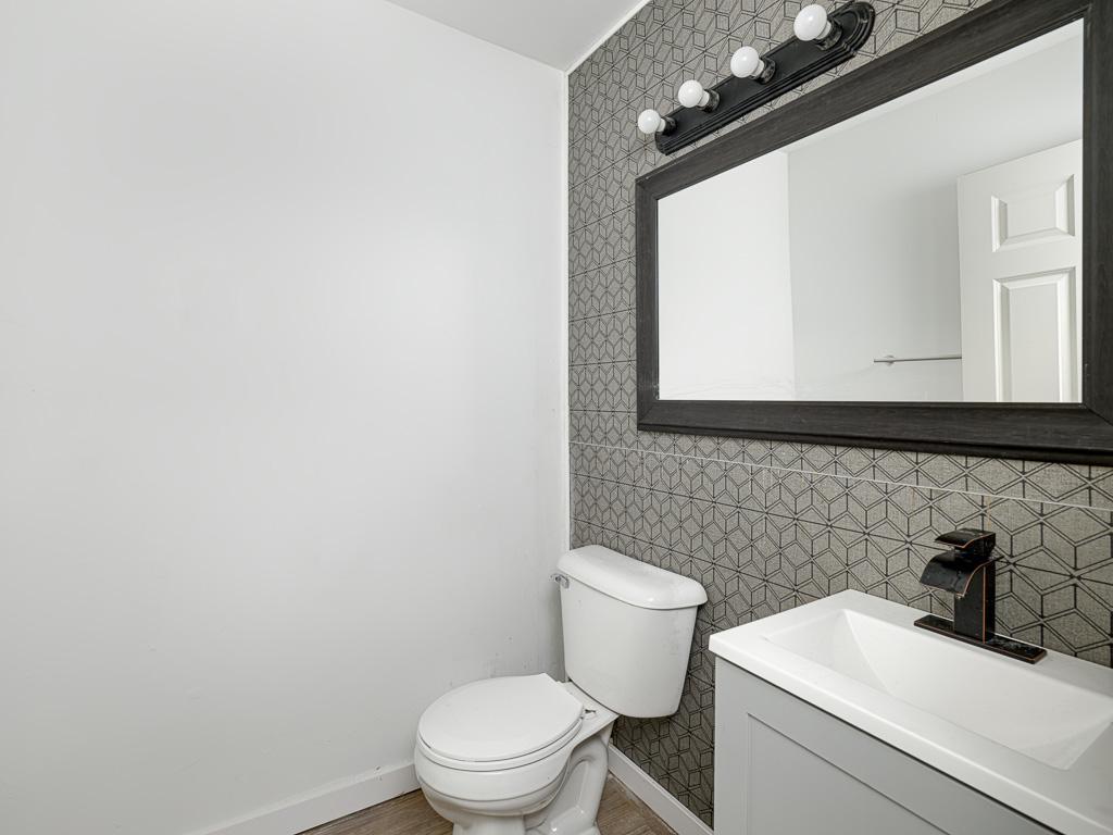 View of Residential at 1223 Oliver Avenue, Minneapolis MN 55411, Minneapolis (15 of 19) - Mike Wilen | Minnesota Team Real Estate