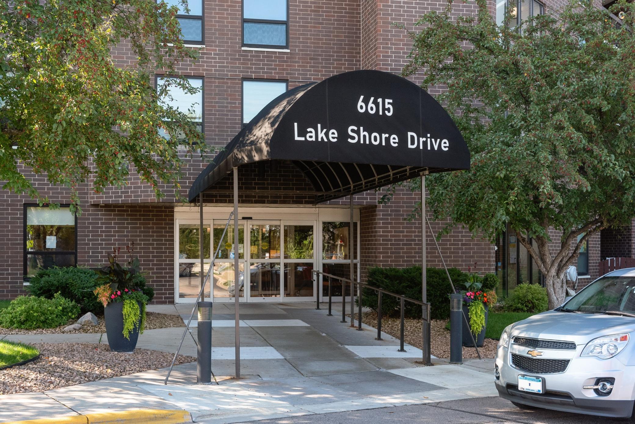 View of Residential at 6615 Lake Shore Drive #705, Richfield MN 55423, Richfield (2 of 30) - Mike Wilen | Minnesota Team Real Estate