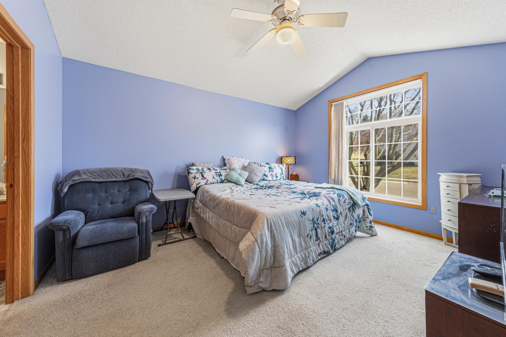 View of Residential at 15215 Greenhaven Way, Burnsville MN 55306, Burnsville (19 of 30) - Mike Wilen | Minnesota Team Real Estate