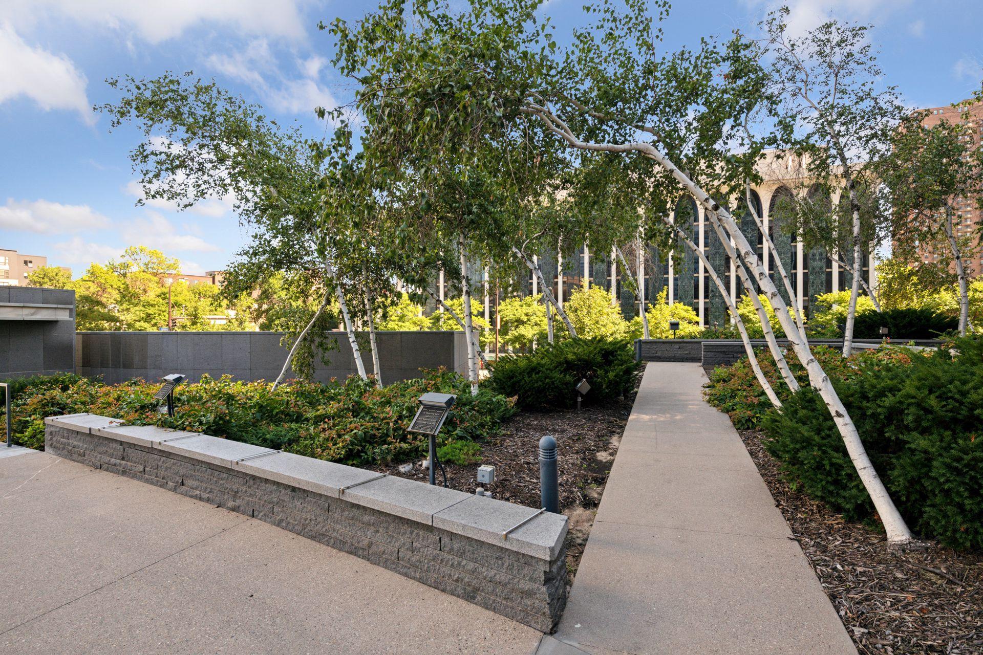 View of Residential at 255 Hennepin Avenue #3303, Minneapolis MN 55408, Minneapolis (57 of 58) - Mike Wilen | Minnesota Team Real Estate