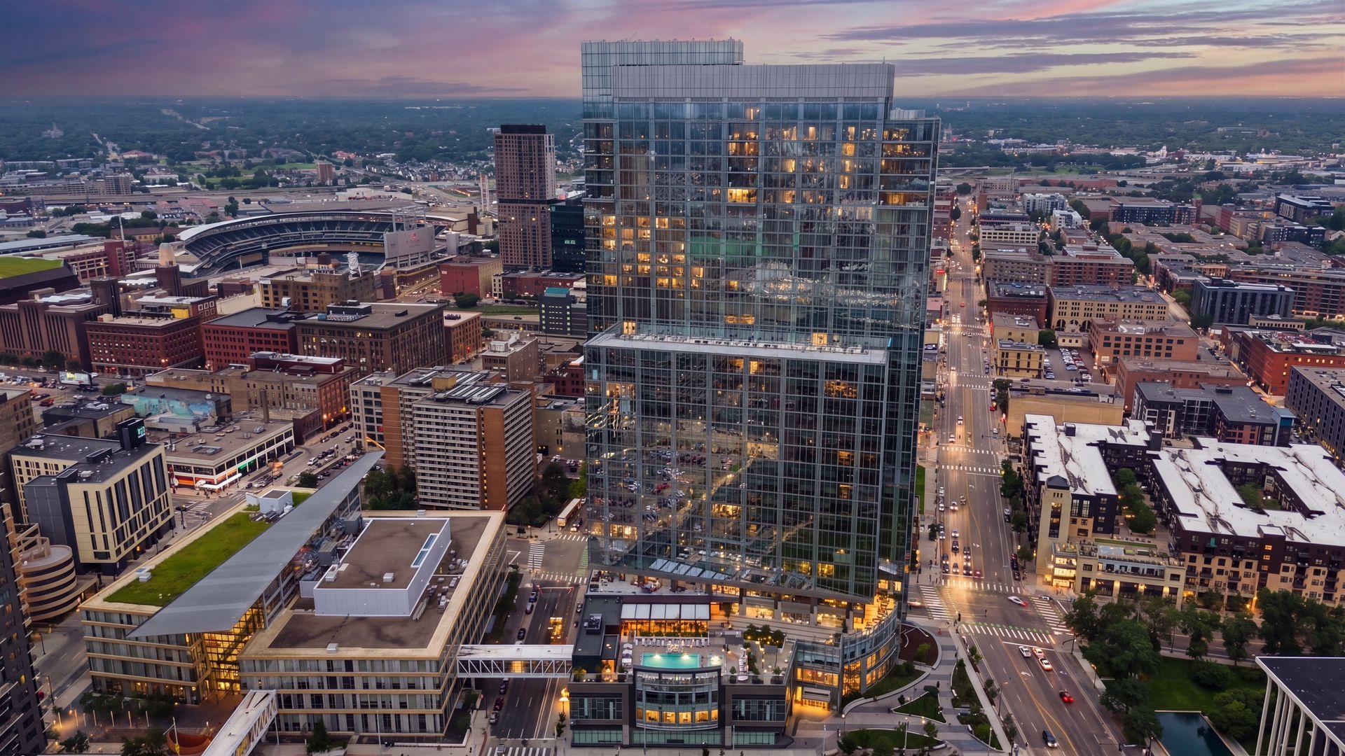 View of Residential at 255 Hennepin Avenue #3303, Minneapolis MN 55408, Minneapolis (50 of 58) - Mike Wilen | Minnesota Team Real Estate
