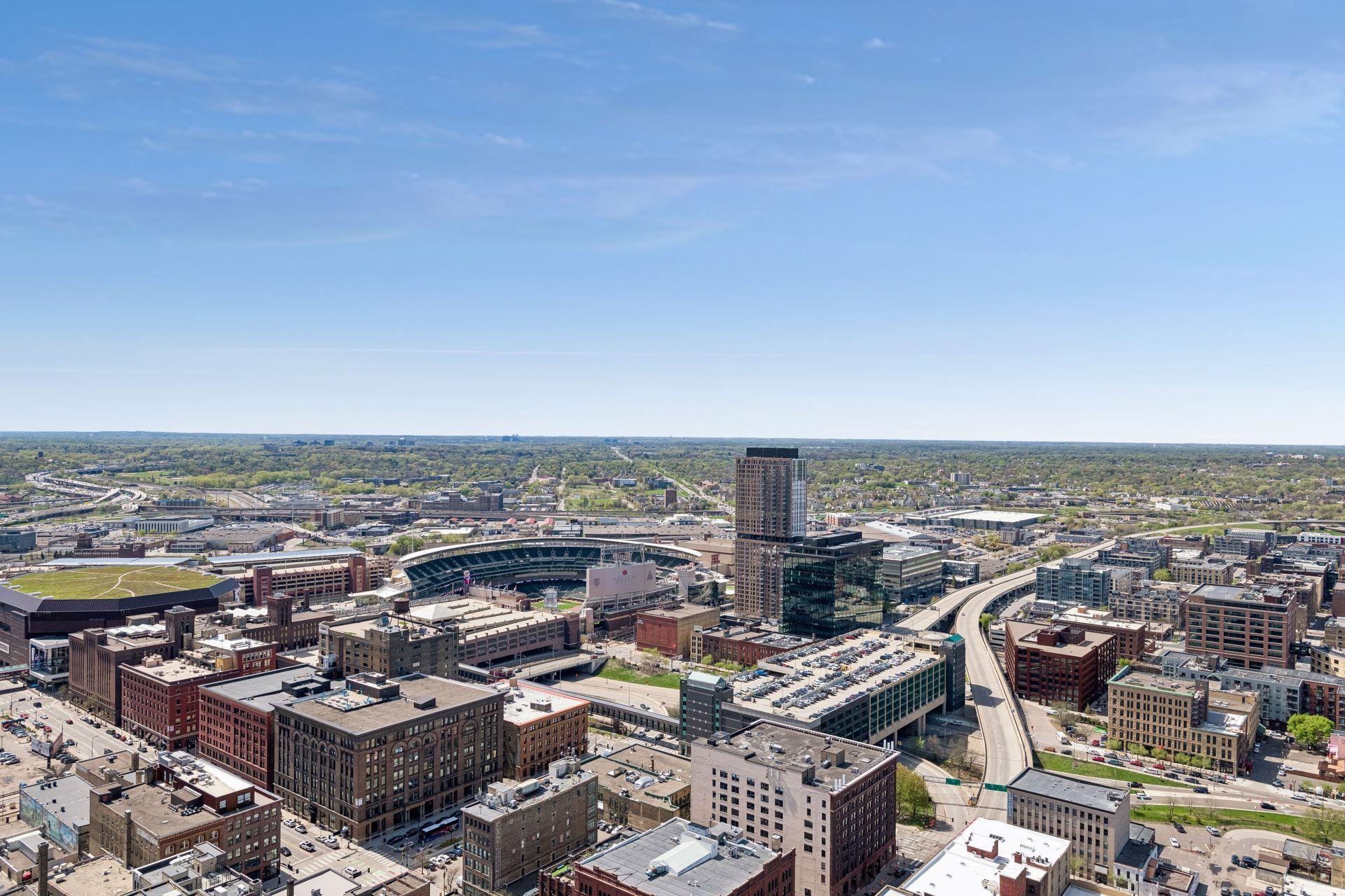 View of Residential at 255 Hennepin Avenue #3303, Minneapolis MN 55408, Minneapolis (36 of 58) - Mike Wilen | Minnesota Team Real Estate