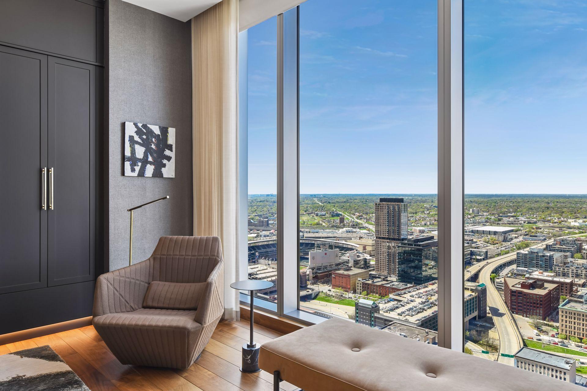 View of Residential at 255 Hennepin Avenue #3303, Minneapolis MN 55408, Minneapolis (35 of 58) - Mike Wilen | Minnesota Team Real Estate
