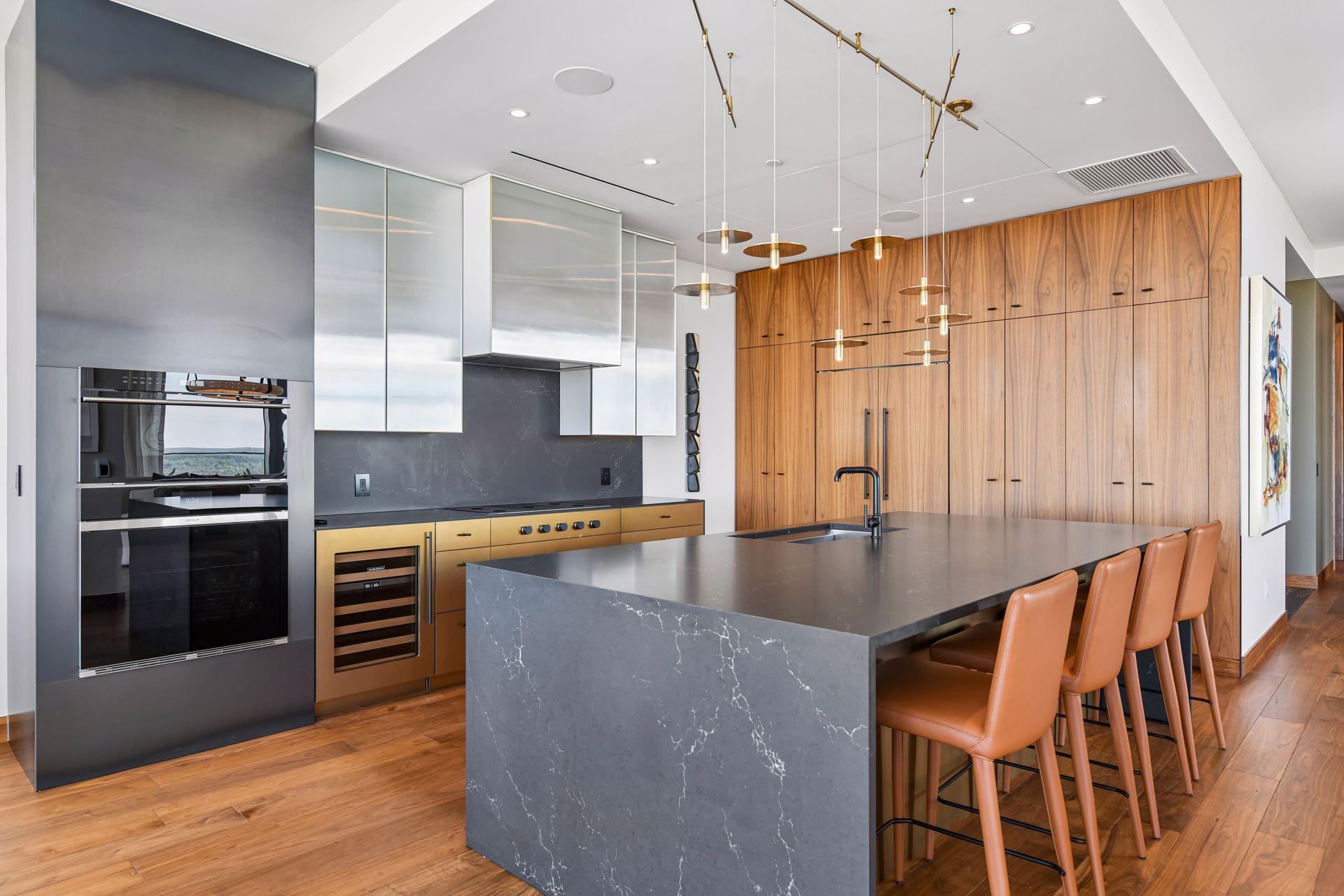 View of Residential at 255 Hennepin Avenue #3303, Minneapolis MN 55408, Minneapolis (23 of 58) - Mike Wilen | Minnesota Team Real Estate