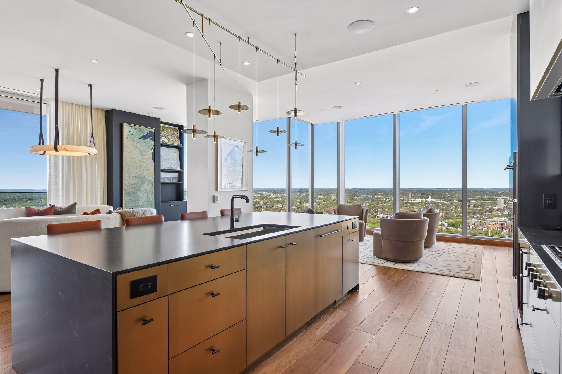 View of Residential at 255 Hennepin Avenue #3303, Minneapolis MN 55408, Minneapolis (22 of 58) - Mike Wilen | Minnesota Team Real Estate