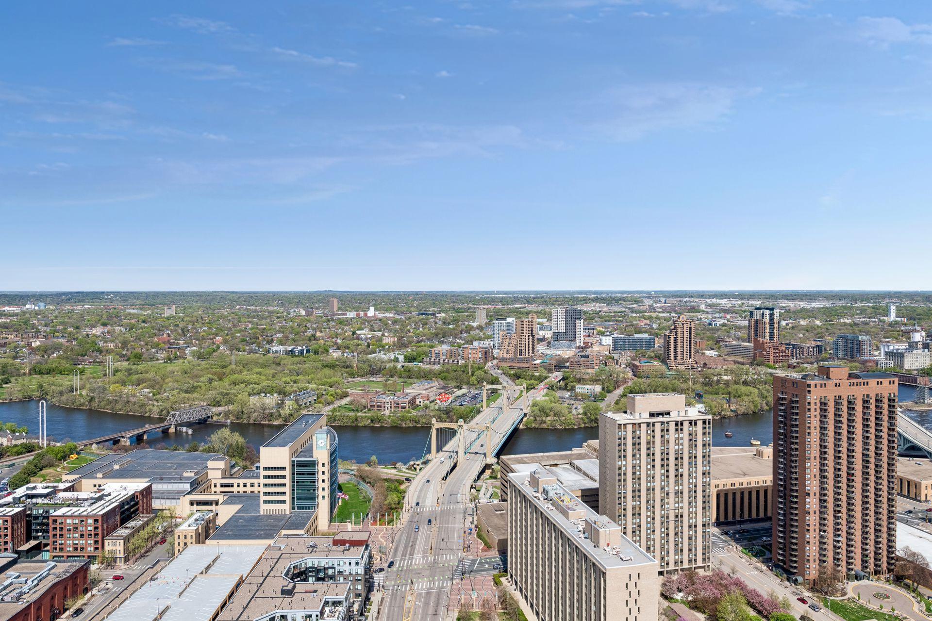 View of Residential at 255 Hennepin Avenue #3303, Minneapolis MN 55408, Minneapolis (17 of 58) - Mike Wilen | Minnesota Team Real Estate
