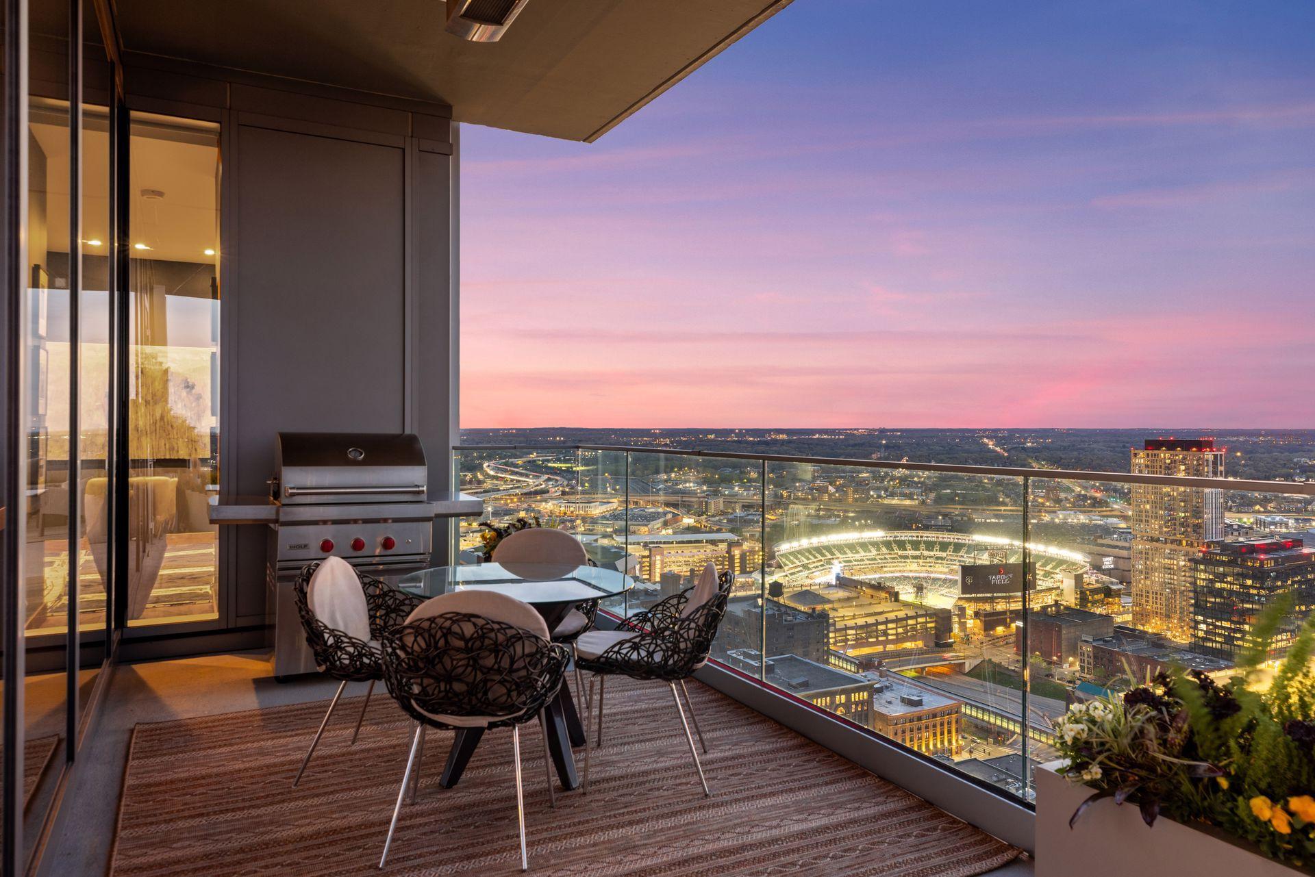 View of Residential at 255 Hennepin Avenue #3303, Minneapolis MN 55408, Minneapolis (10 of 58) - Mike Wilen | Minnesota Team Real Estate