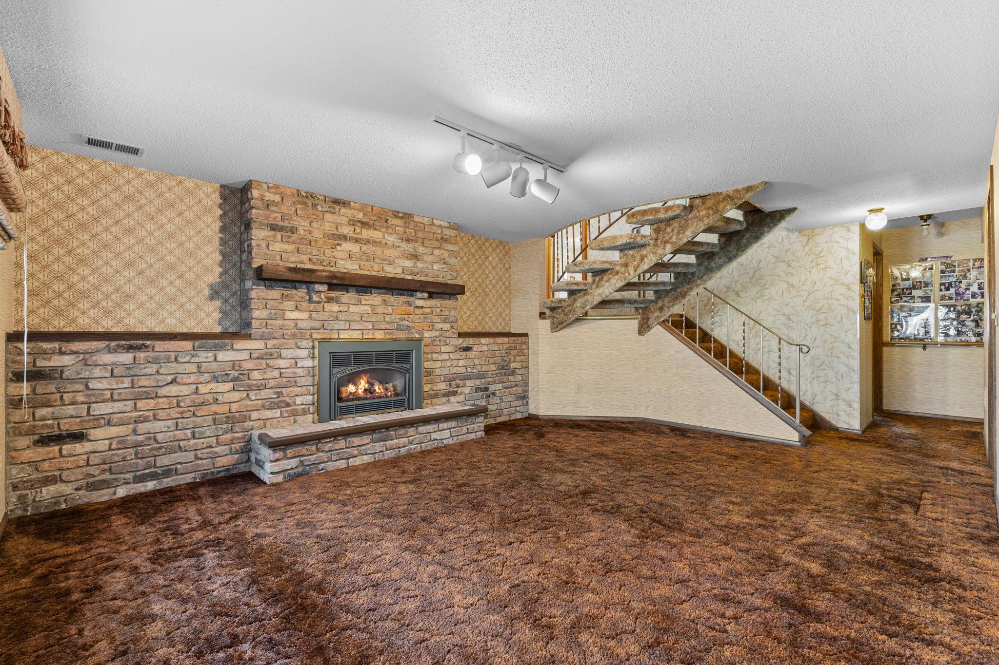 View of Residential at 7708 82nd Avenue, Brooklyn Park MN 55445, Brooklyn Park (37 of 69) - Mike Wilen | Minnesota Team Real Estate