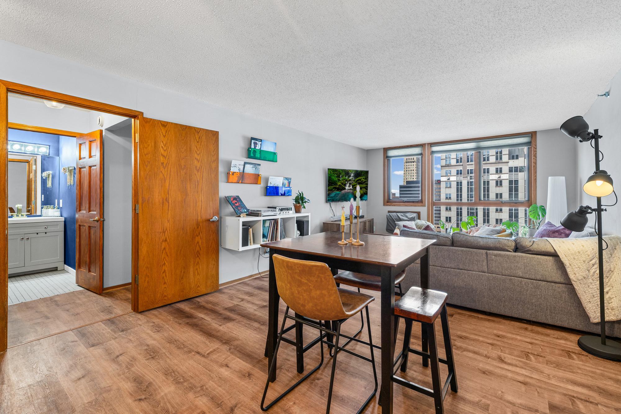 View of Residential at 433 7th Street #1917, Minneapolis MN 55415, Minneapolis (11 of 26) - Mike Wilen | Minnesota Team Real Estate