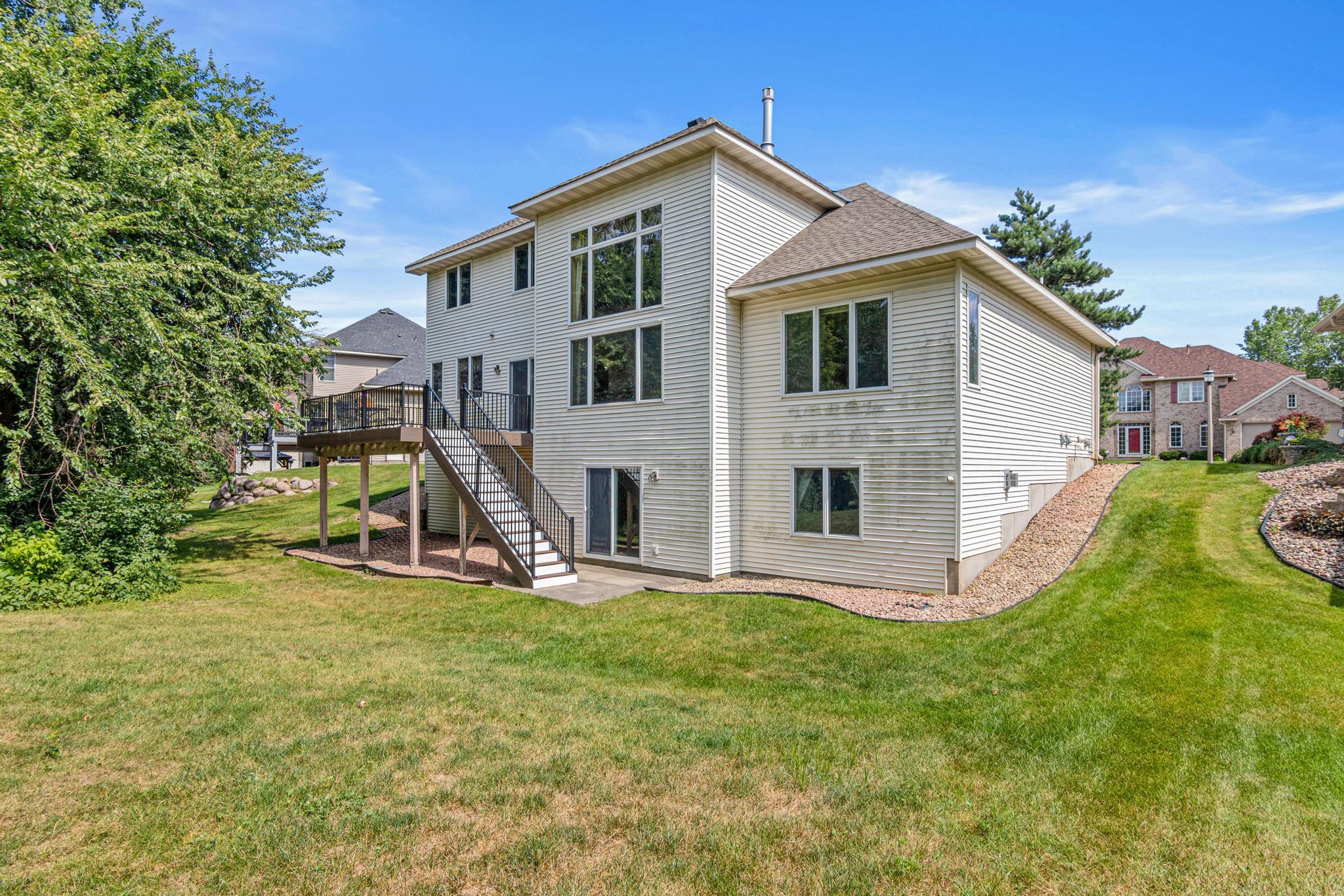 View of Residential at 8304 9th Street, Oakdale MN 55128, Oakdale (47 of 50) - Mike Wilen | Minnesota Team Real Estate