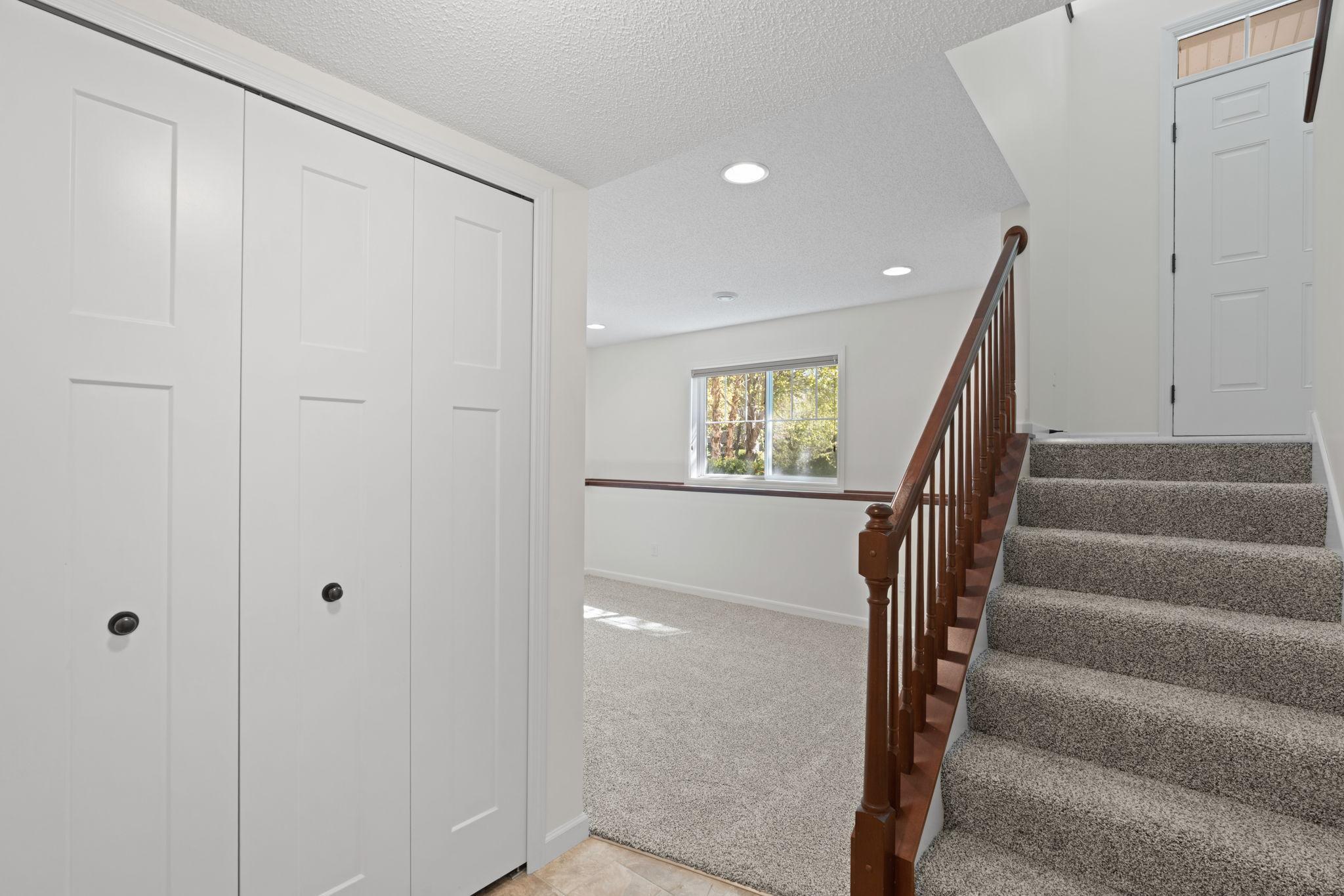 View of Residential at 9652 Unity Lane, Brooklyn Park MN 55443, Brooklyn Park (24 of 32) - Mike Wilen | Minnesota Team Real Estate