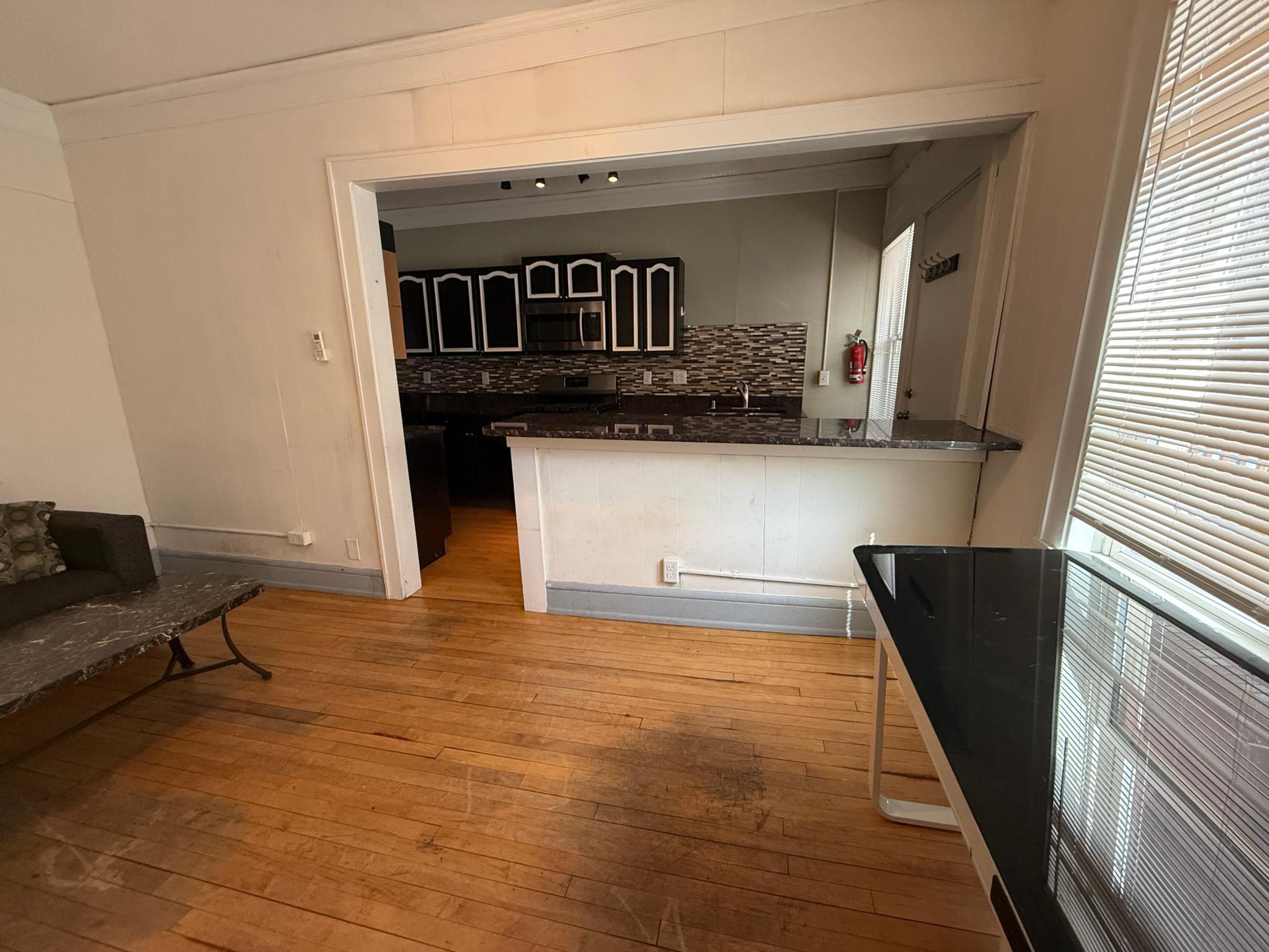 View of Commercial Sale at 406 14th Avenue, Minneapolis MN 55414, Minneapolis (17 of 22) - Mike Wilen | Minnesota Team Real Estate